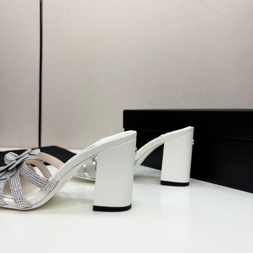 CC 25 Camellia Open Heel Mule Sandals 90mm Silver Stone Grain And Sheepskin 368845