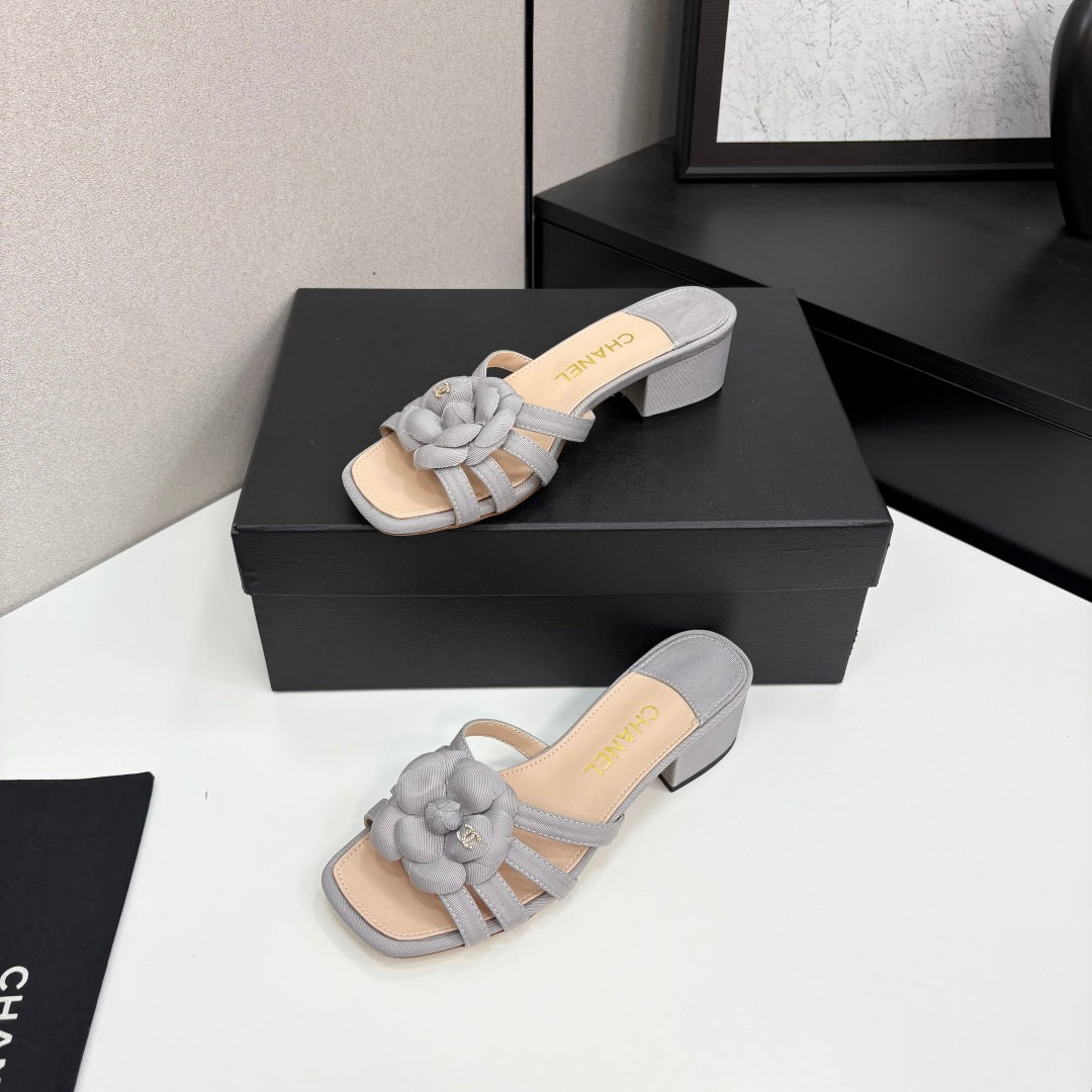 CC 25 Camellia Open Heel Mule Sandals 50mm Grey Beige Sheepskin And Fabric 368854