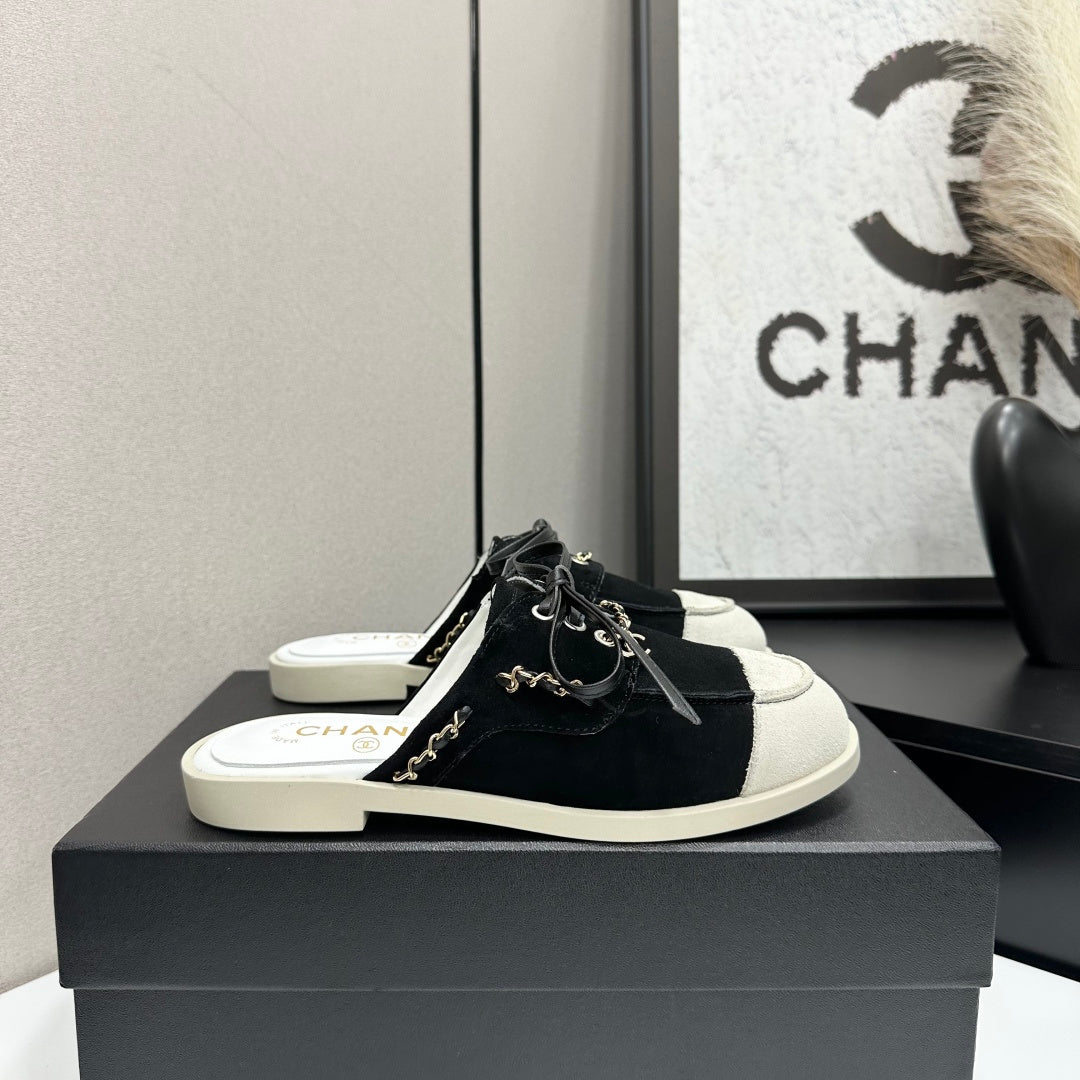 CC 26s Mules Flat Black White Suede Leather 109168