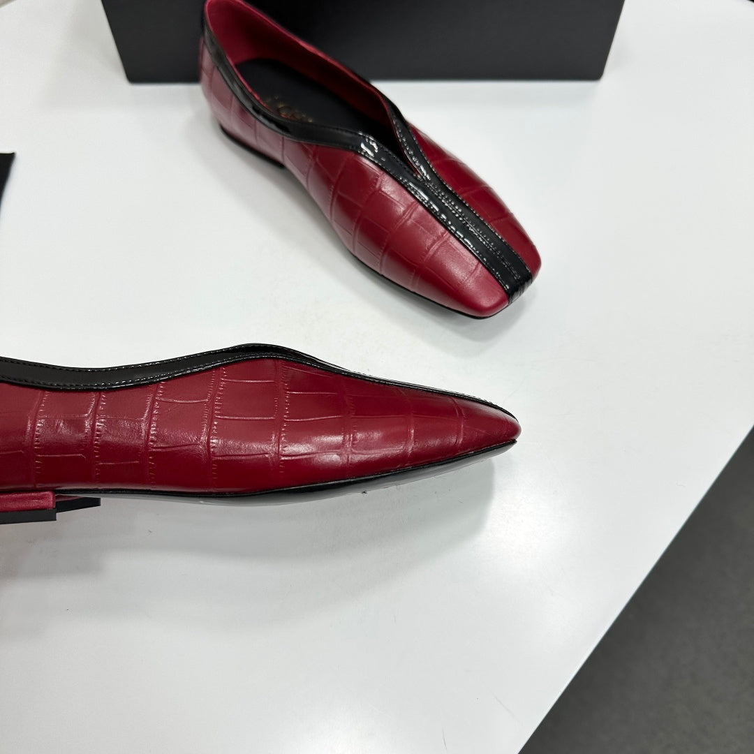 CC 26s Ballet Flats Burgundy Glossy Crocodile Embossed Calfskin 743142