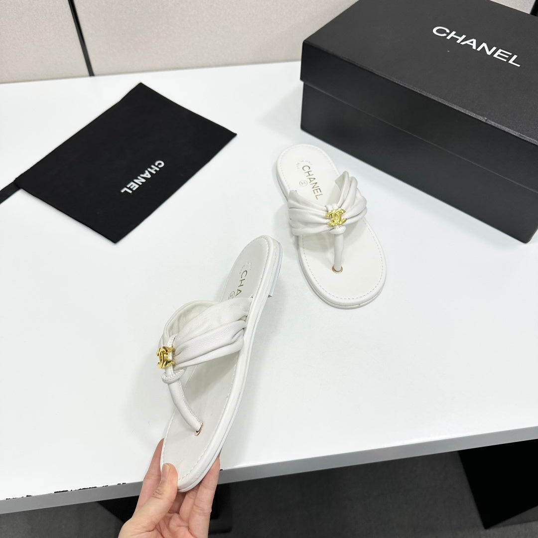 Chanel 26S Thong Sandals In White Lambskin