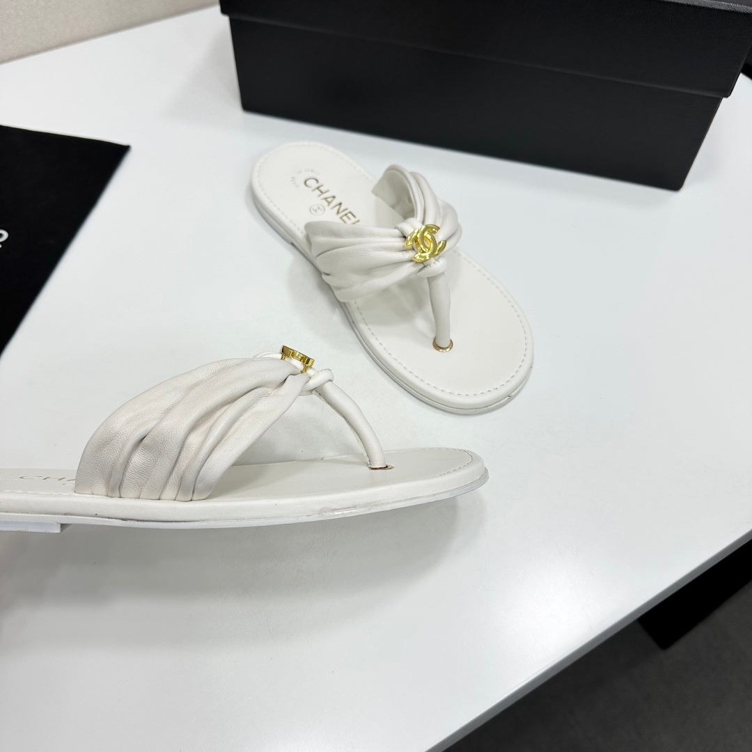 Chanel 26S Thong Sandals In White Lambskin