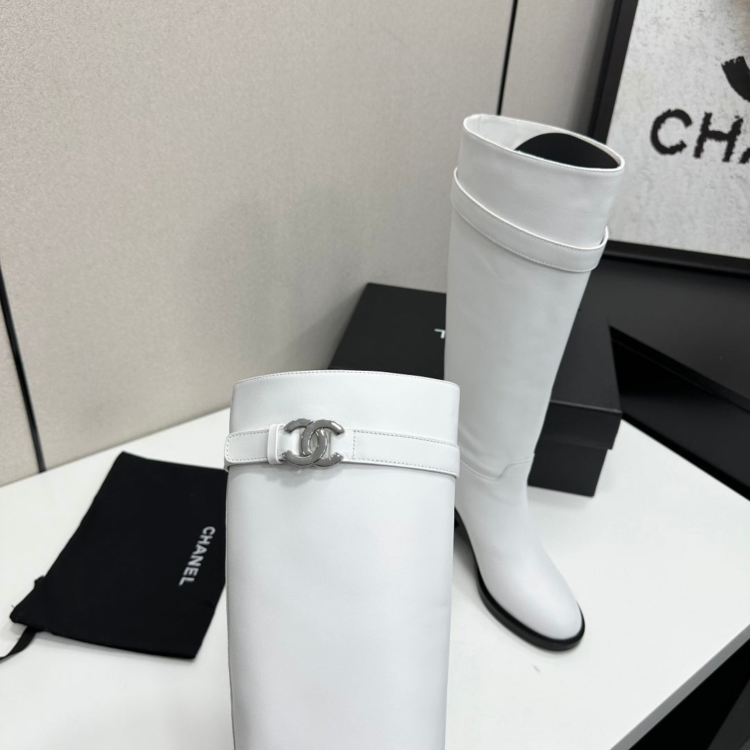 CC FW 2026 Long Boot White Cowhide 925681