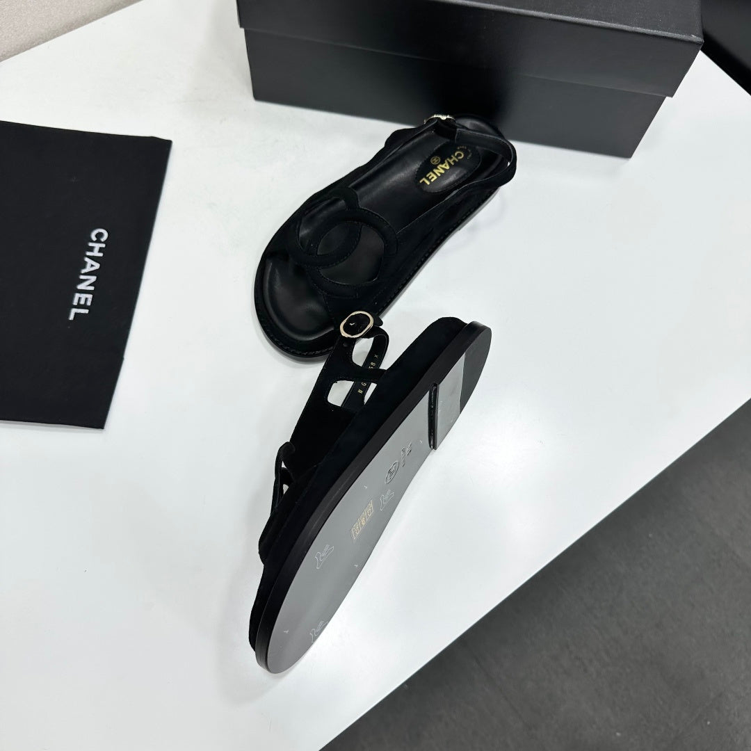 CC 26s Casual Sandals Black Suede 944626