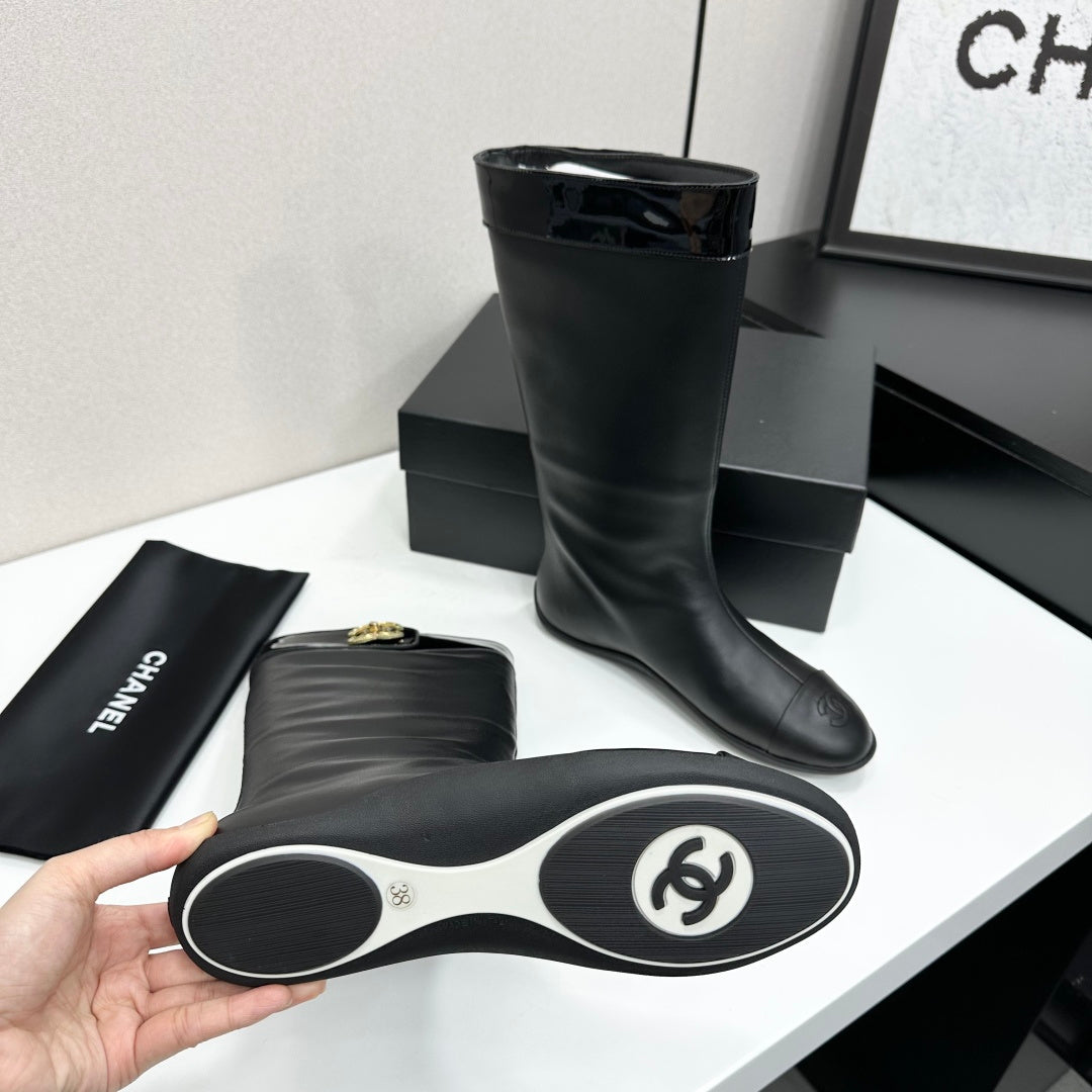 CC 26s Tall Boot Flat Black Leather 145992
