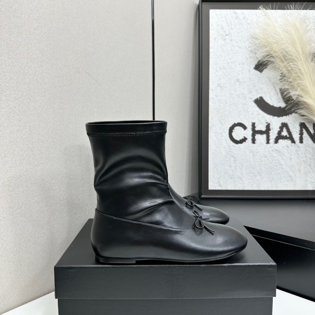 CC 26s Ballet Boot Flat Black Leather 145998