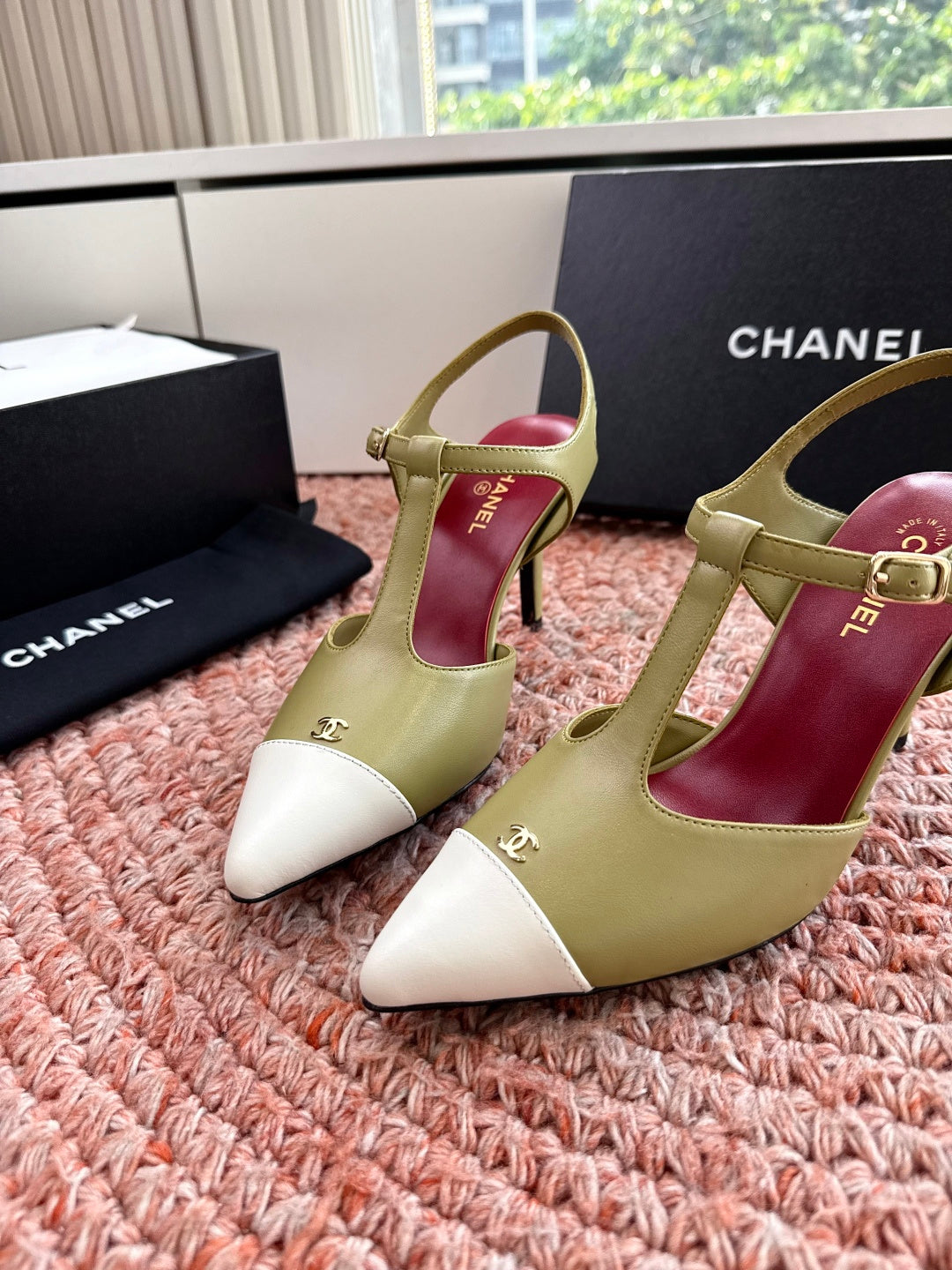 CC 26s T-Strap Slingback Pumps White Olive Leather 933223