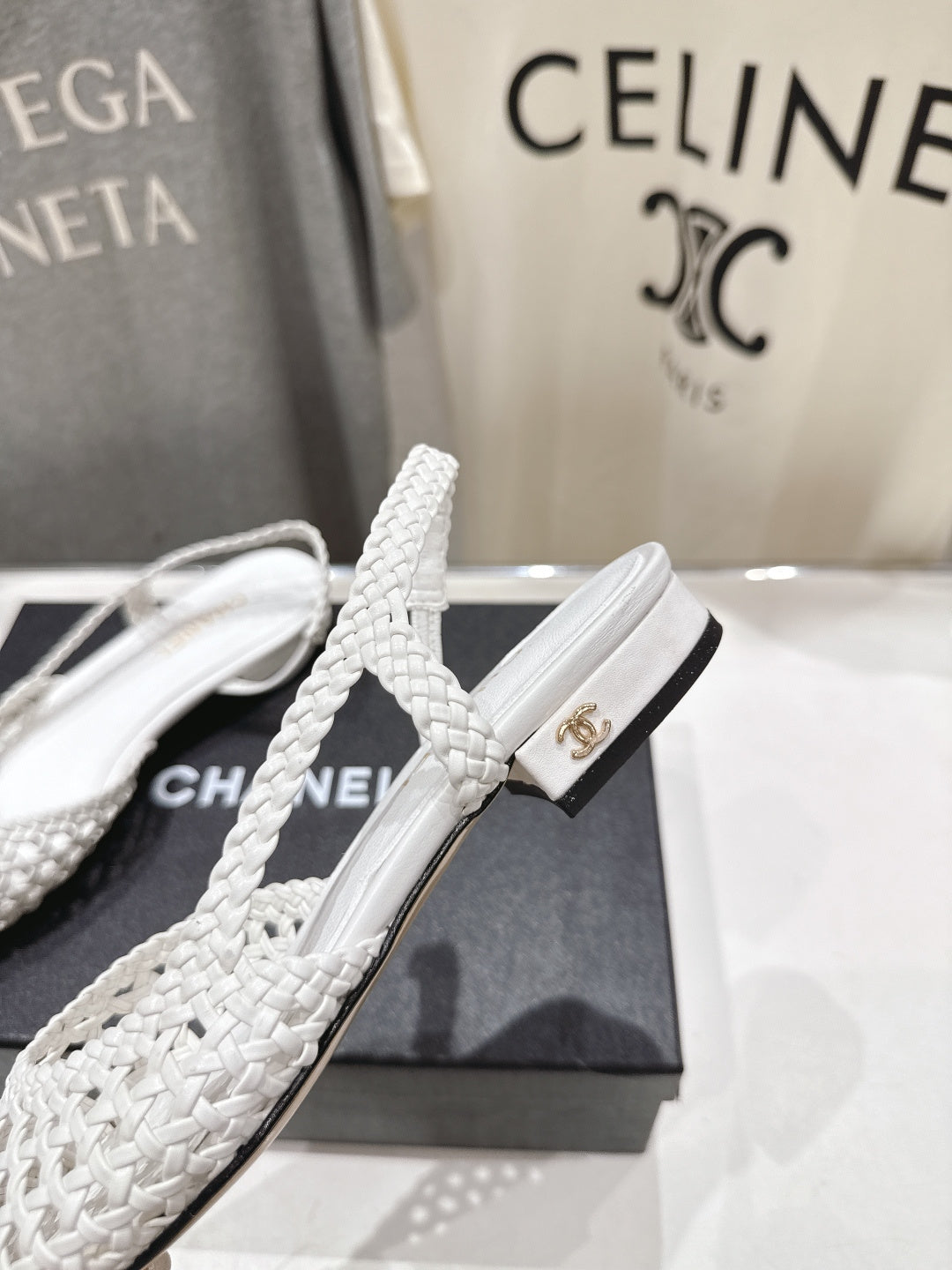 CC 26s Slingback Flat White Distinct Woven 888091