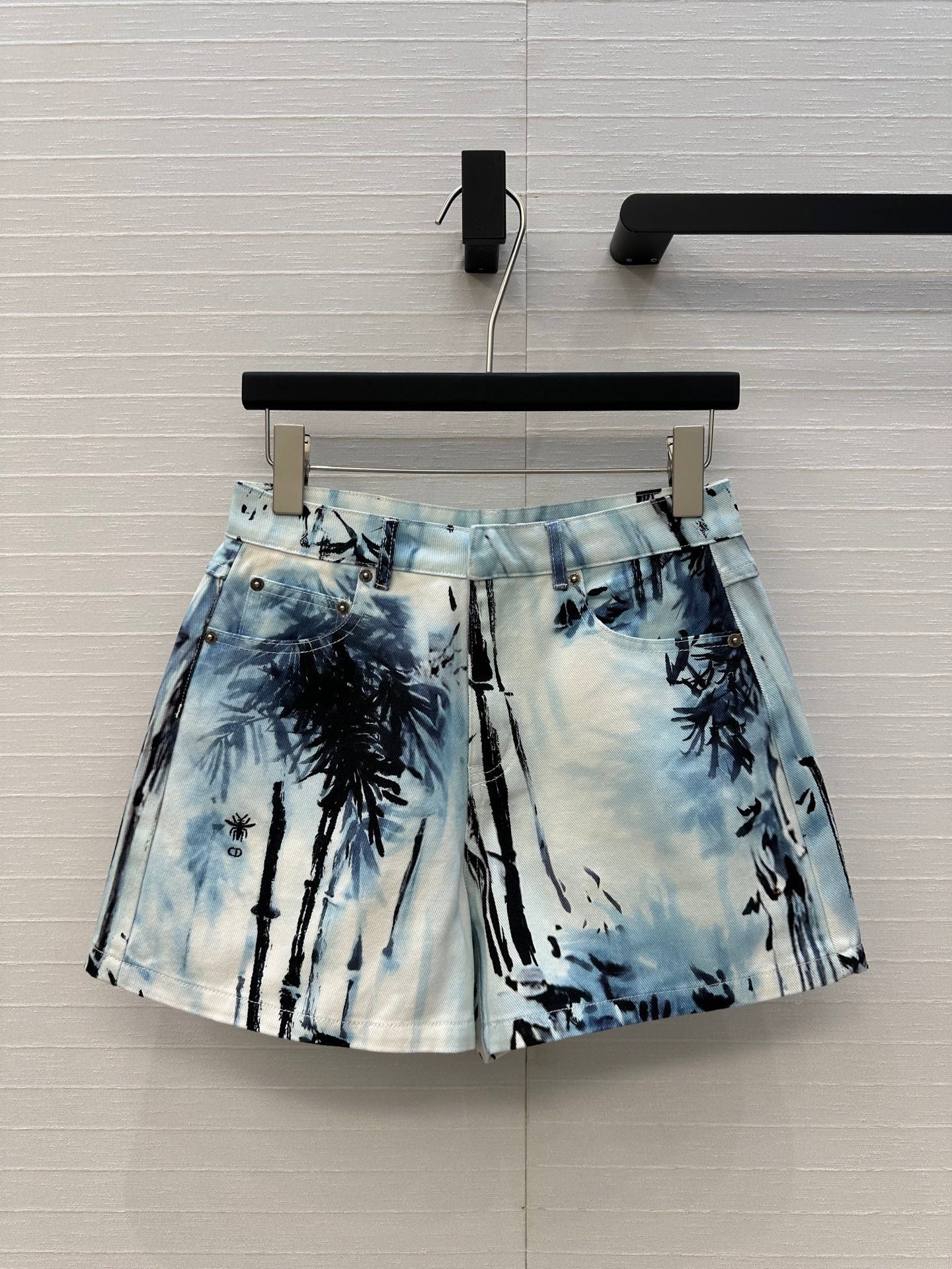 CD 25 Denim Short White Blue Black Cotton