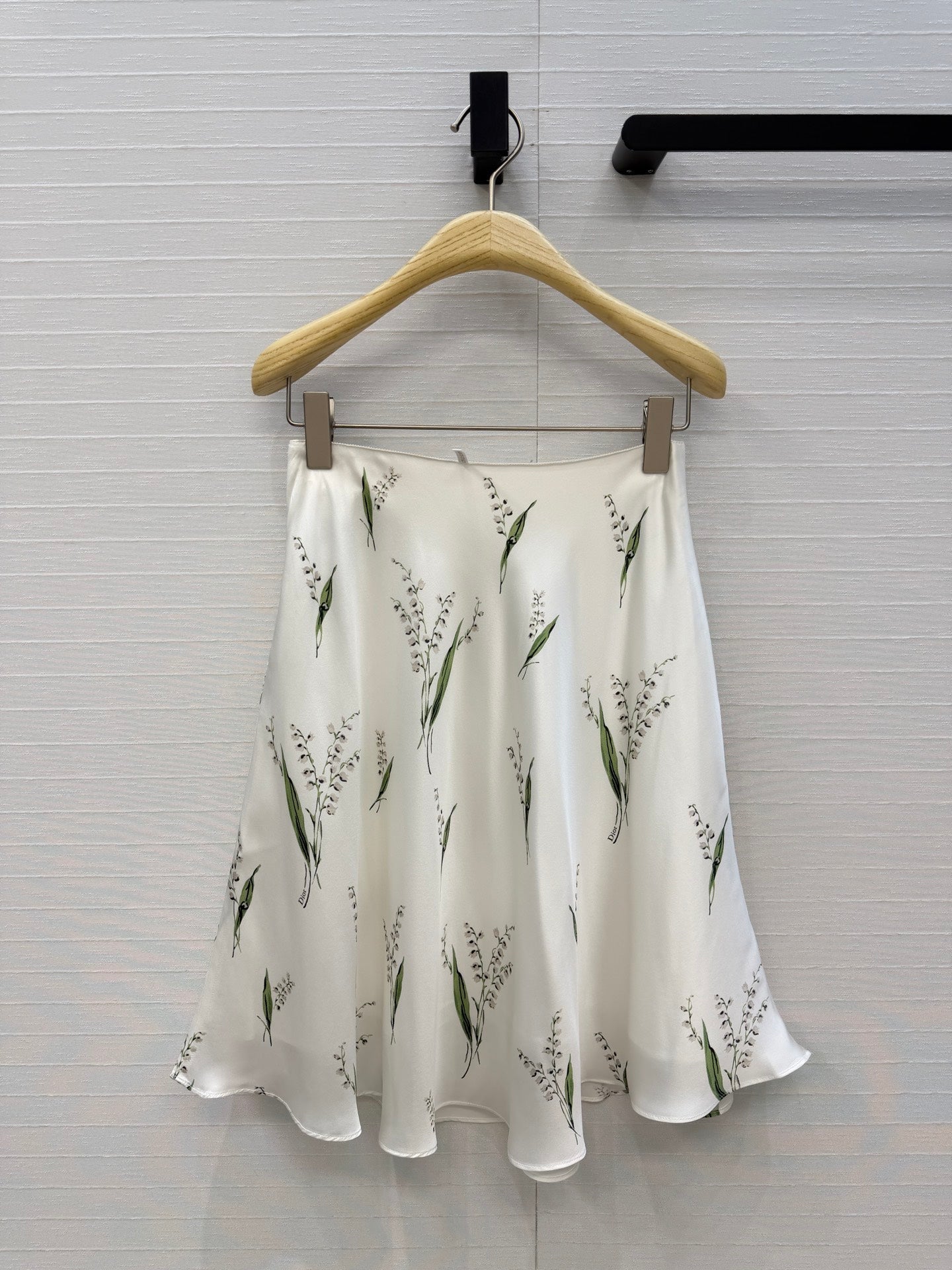 CD Mid-Length Flared Skirt White Colorful Silk 360955