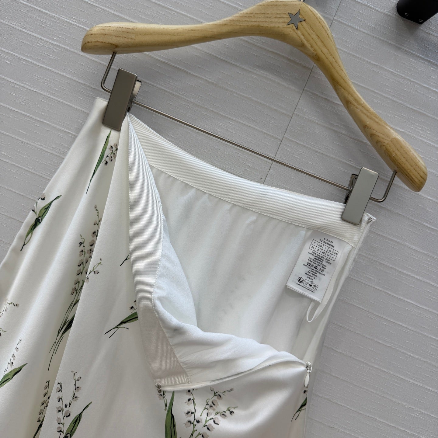 CD Mid-Length Flared Skirt White Colorful Silk 360955