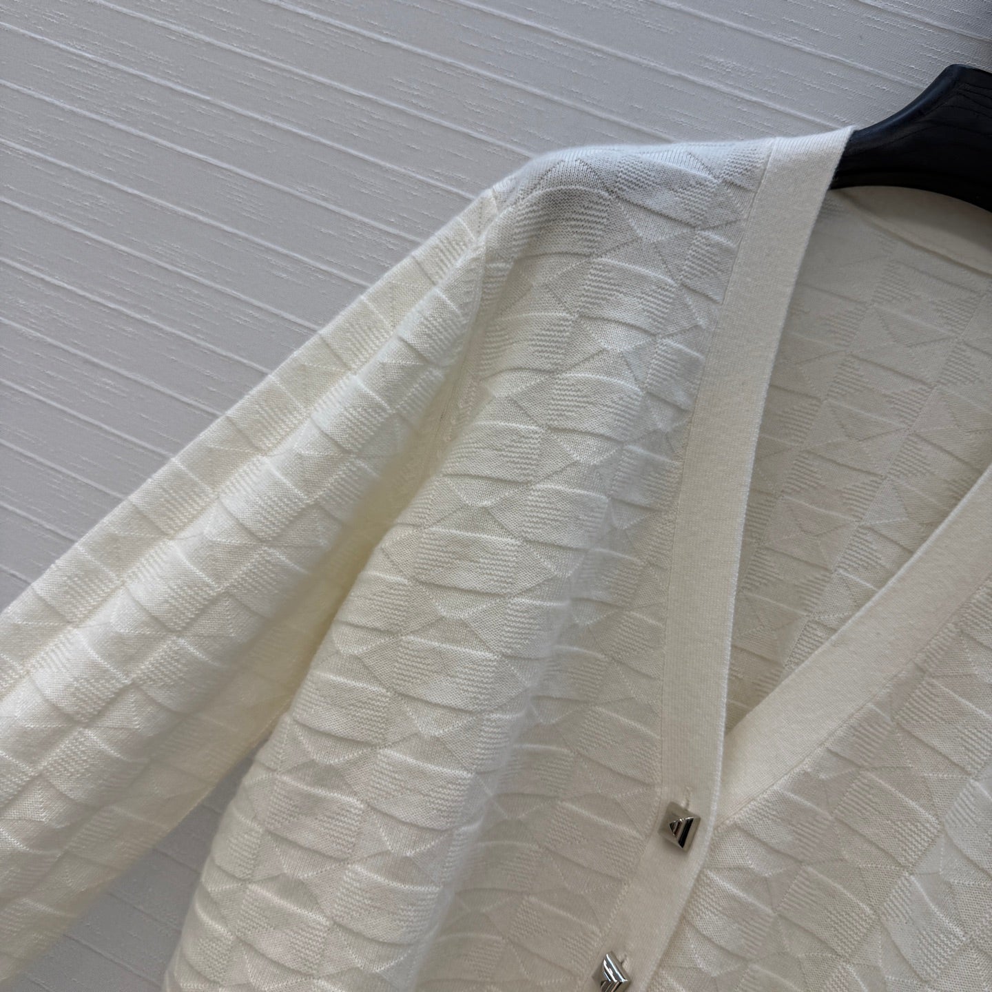HM Monogram Toweling Cardigan Cream Cashmere 402934