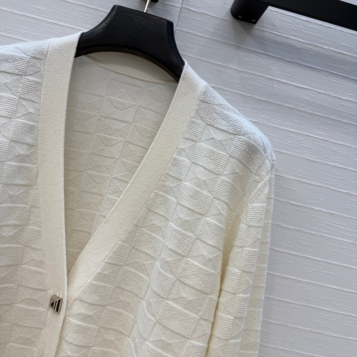 HM Monogram Toweling Cardigan Cream Cashmere 402934