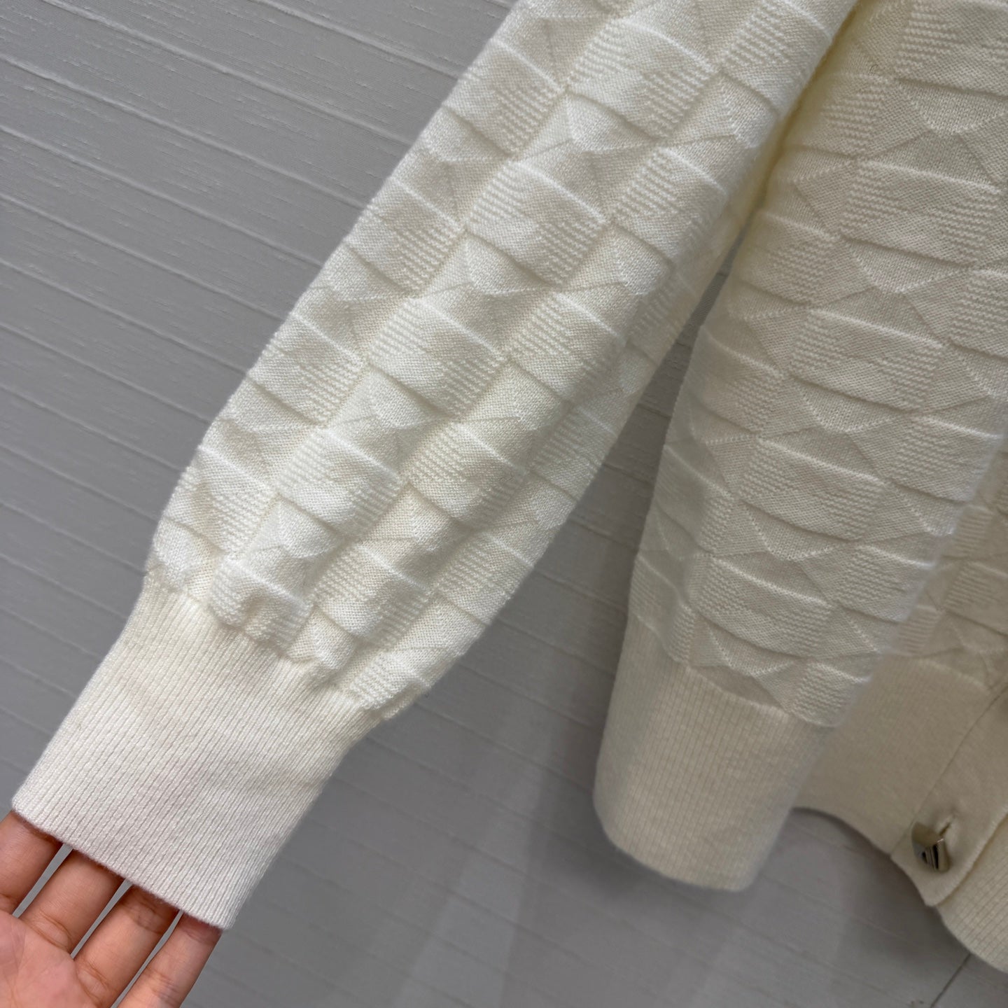 HM Monogram Toweling Cardigan Cream Cashmere 402934
