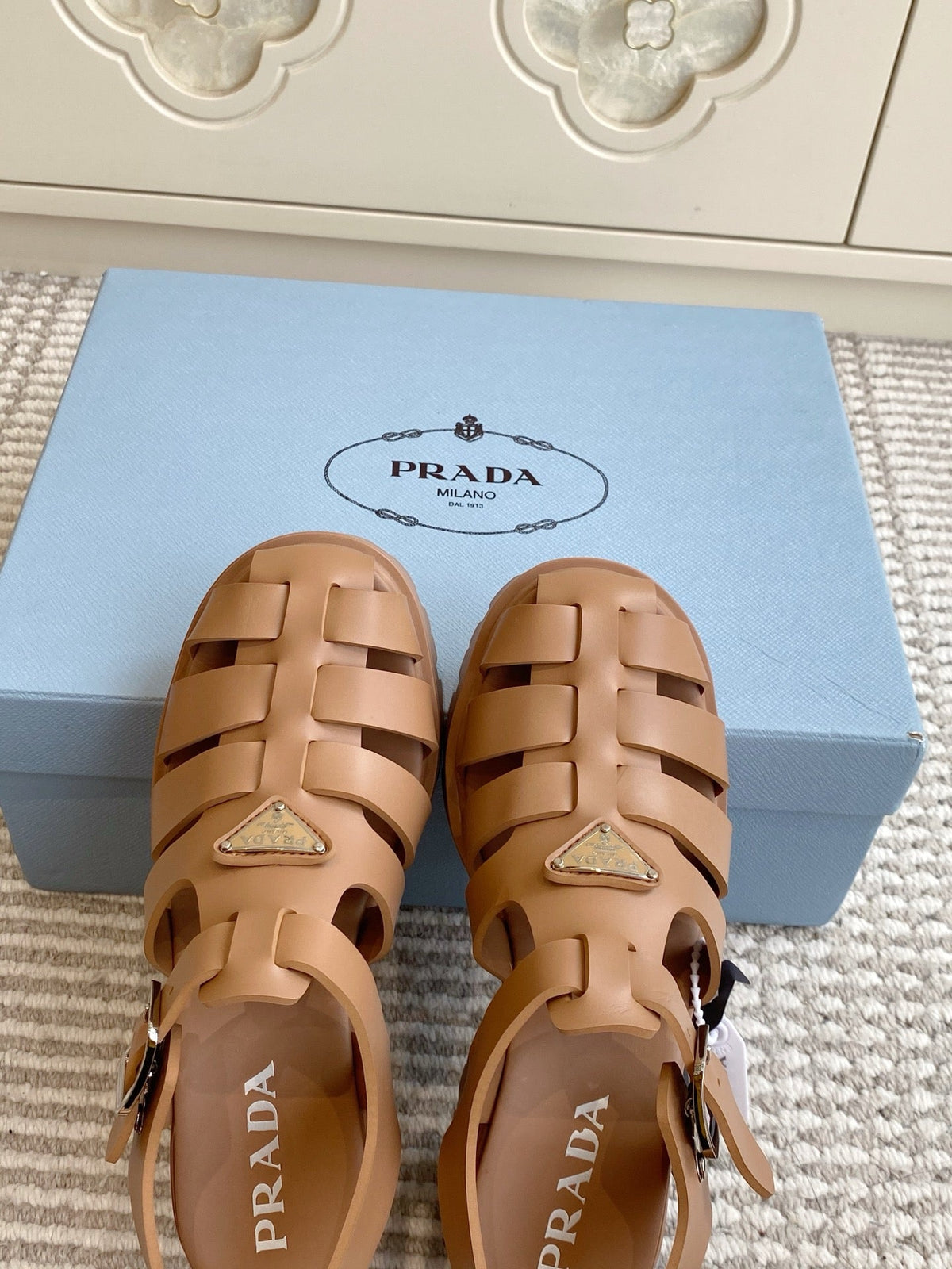 Prada 26s Fisherman Platform Sandals 8.5cm Brown Leather 122233
