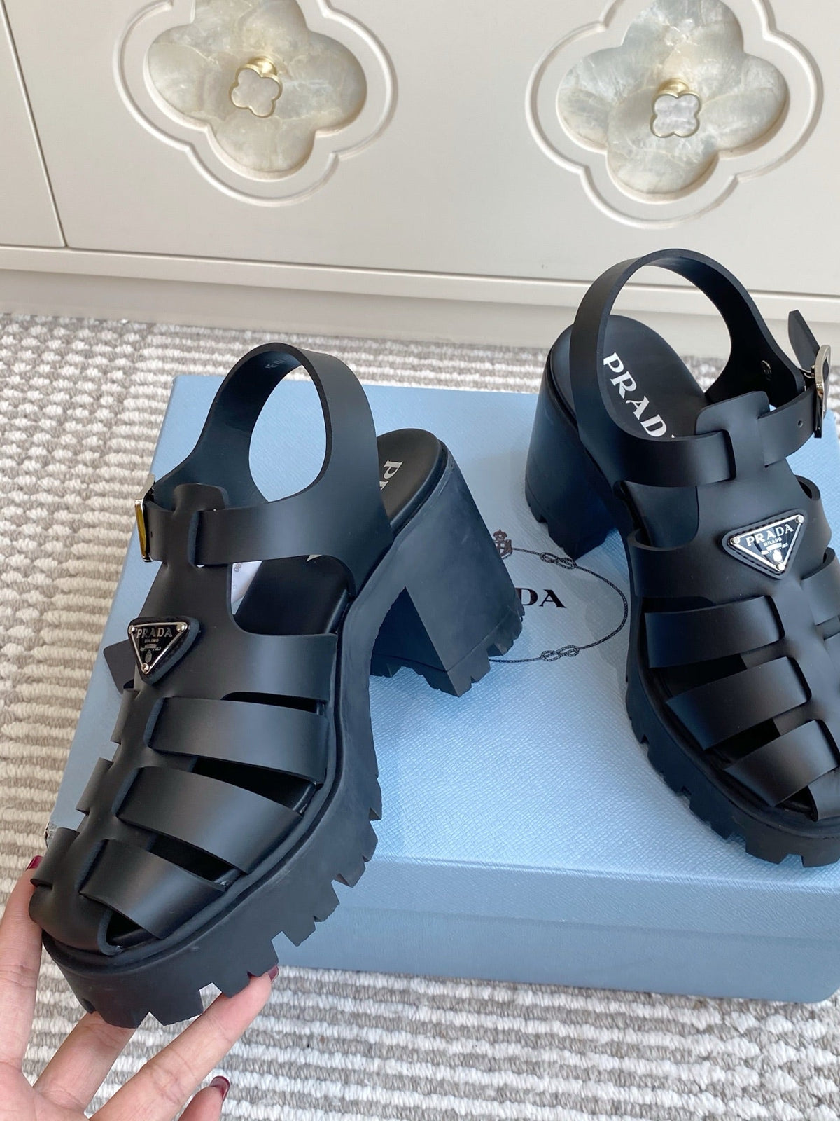 Prada 26s Fisherman Platform Sandals 8.5cm Black Leather 122234
