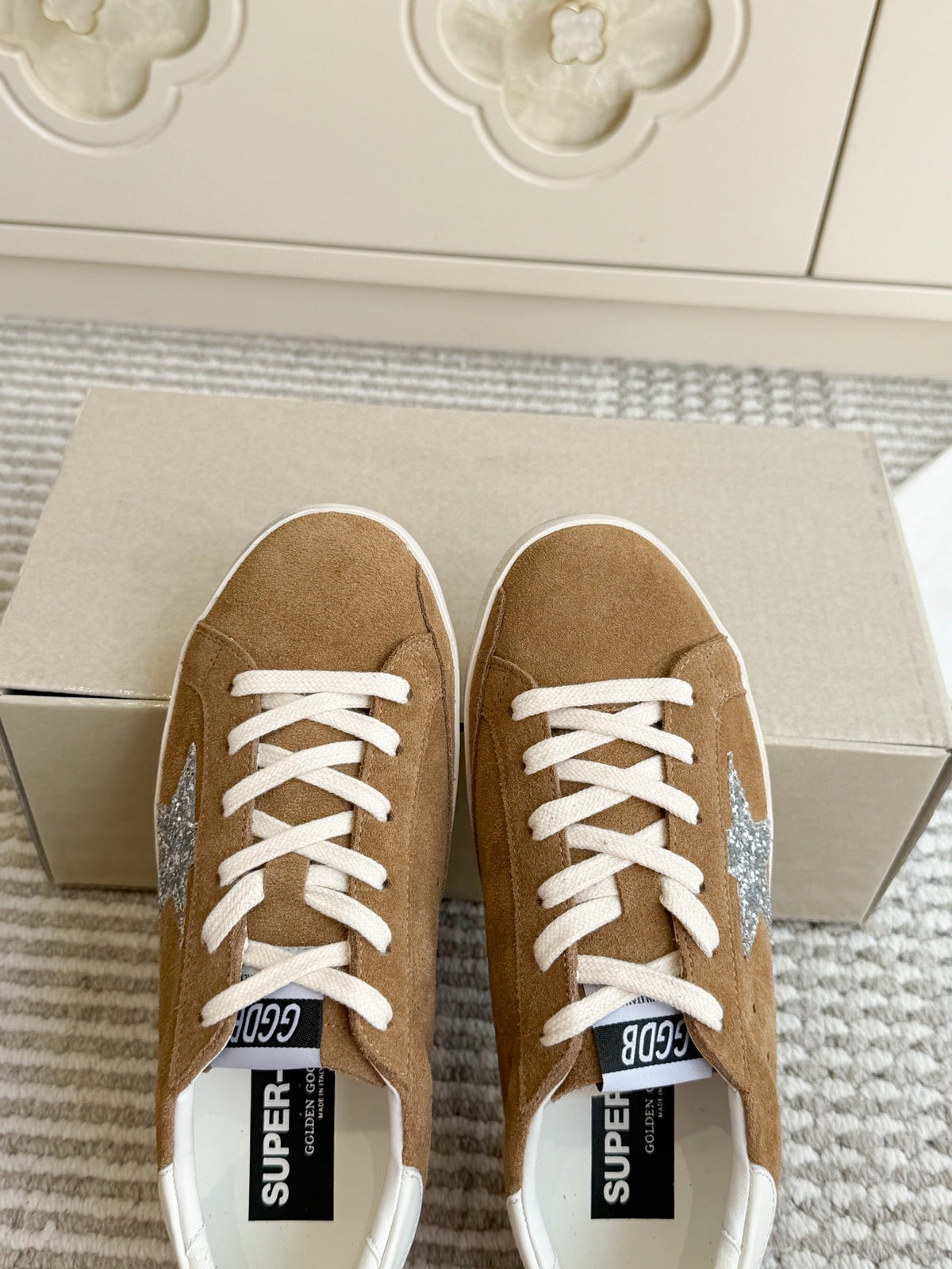 GGDB Sneakers Camel Suede Silver Glitter Star 122360