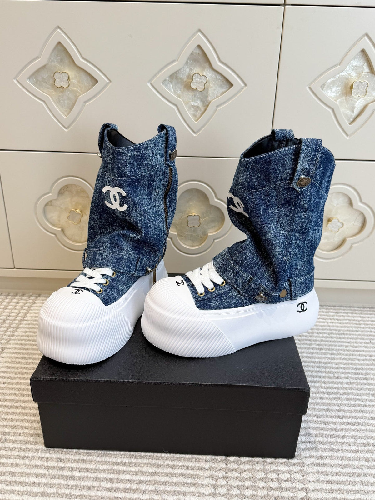 CC 26s Denim High-Top Sneakers 4cm Blue Denim 122032