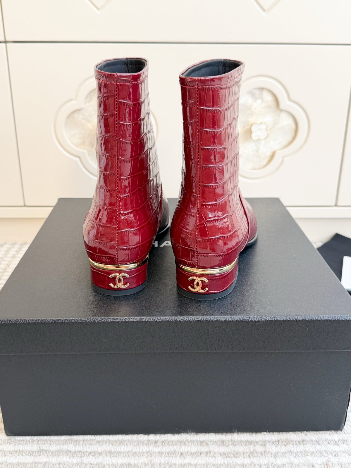 CC 26s Croc Embossed Ankle Boots Burgundy Patent 122040