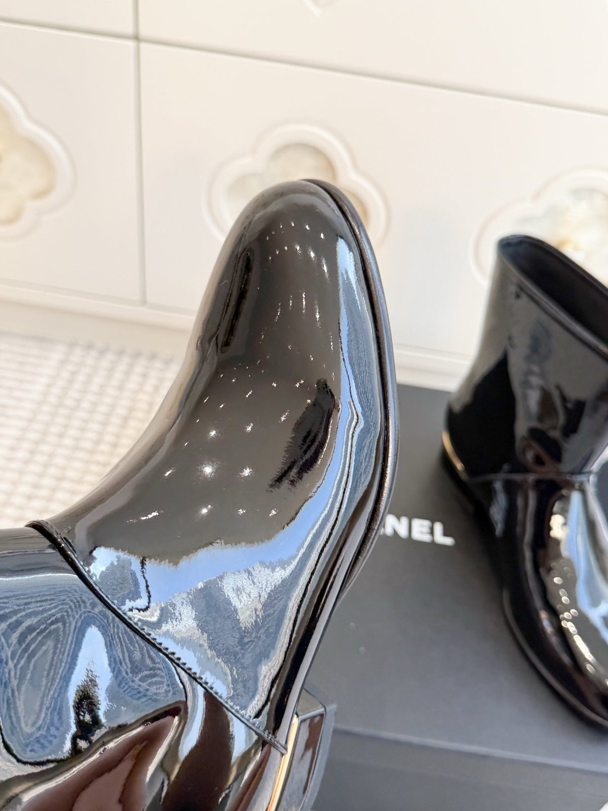 CC 26s Ankle Boots Black Black Patent 122044