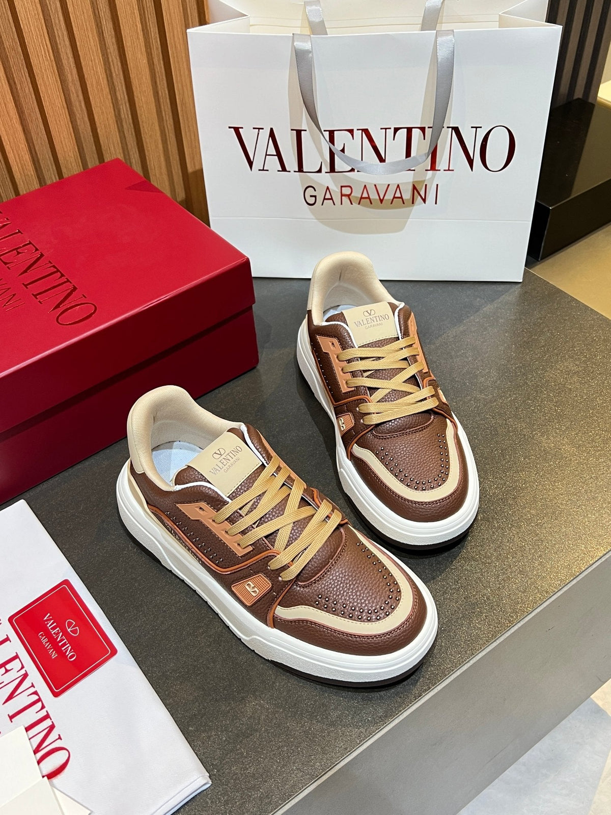 VT 26s Upvillage Trainers Brown Beige White Leather Studded 105514