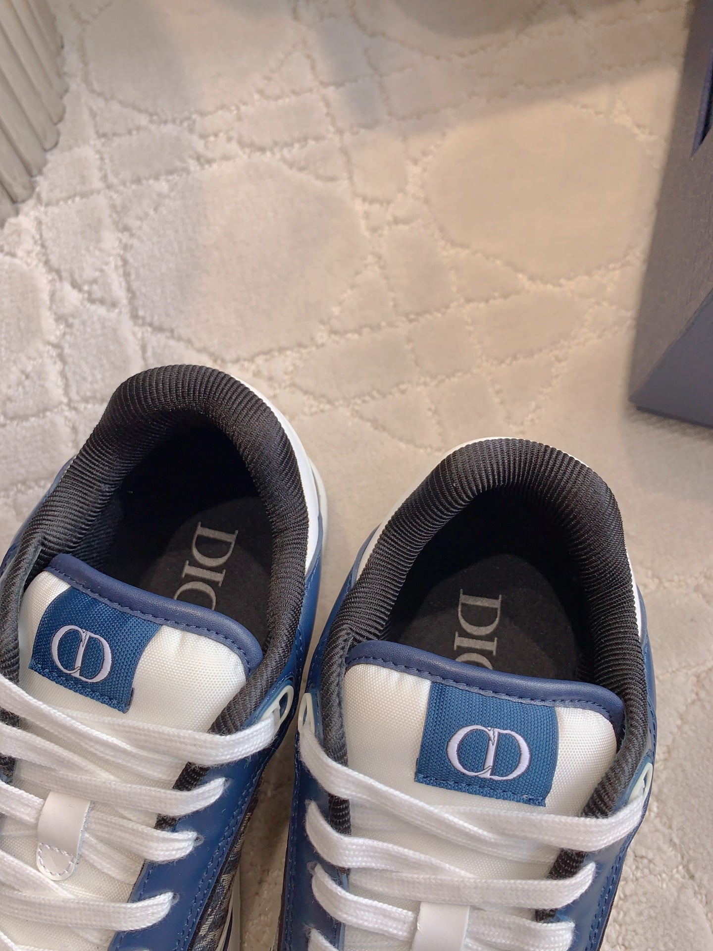 CD B27 Low-Top Sneaker White Blue Print Calfskin And Oblique Jacquard Fabric
