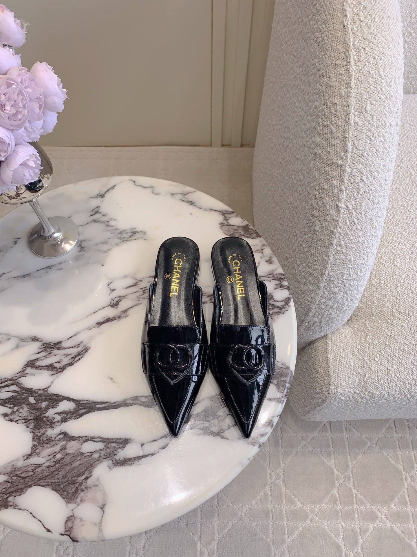 Chanel 26s Flat Mule 2cm Black Patent Calfskin