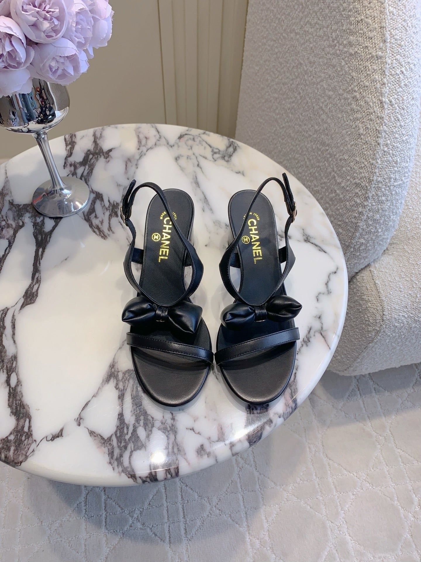 CC 26s Bow-Tie Sandals 6.5cm Black Lambskin 906127