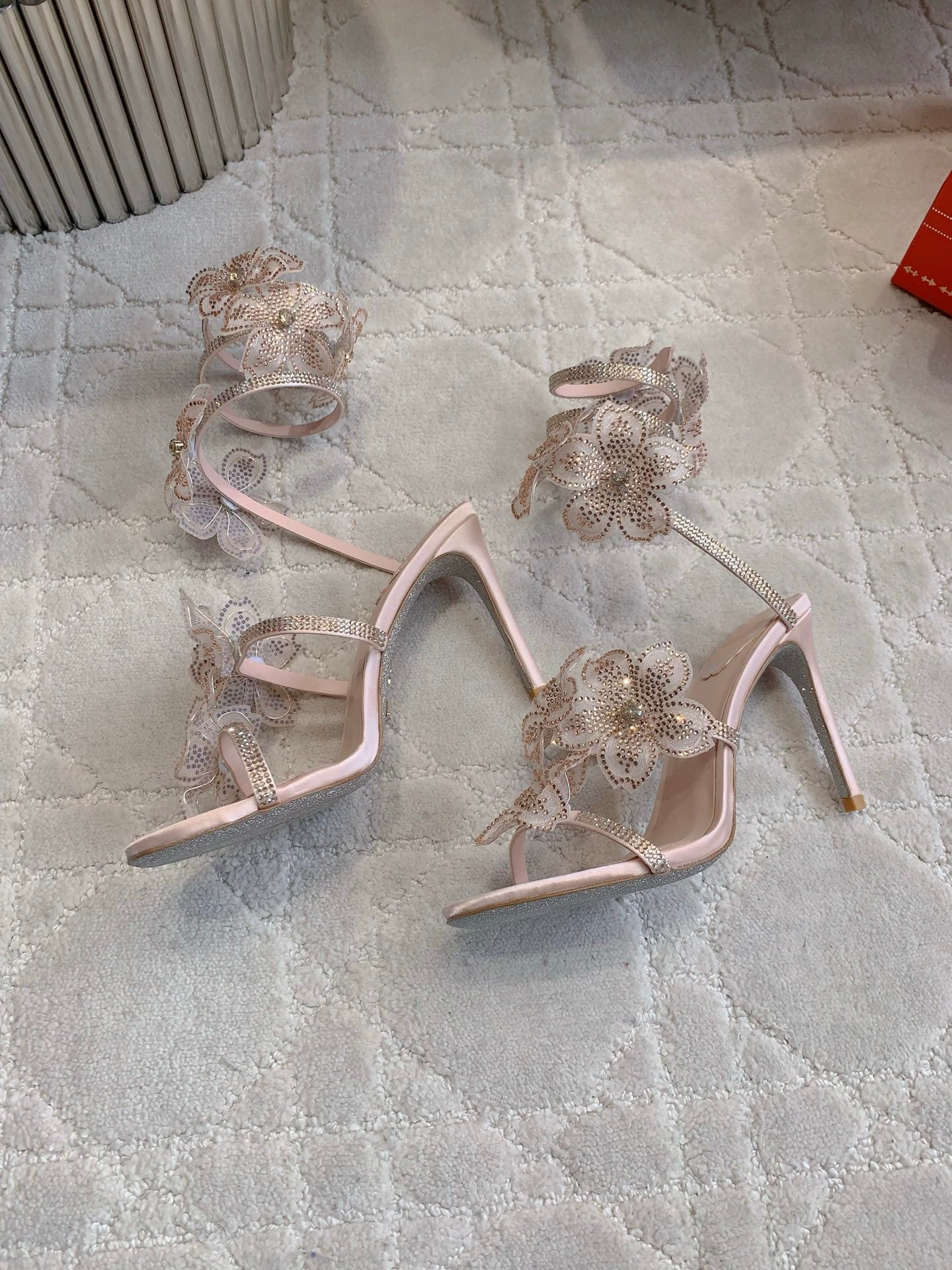 RC Flower Sandals Pink Nude Sheepskin Rhinestones 328466