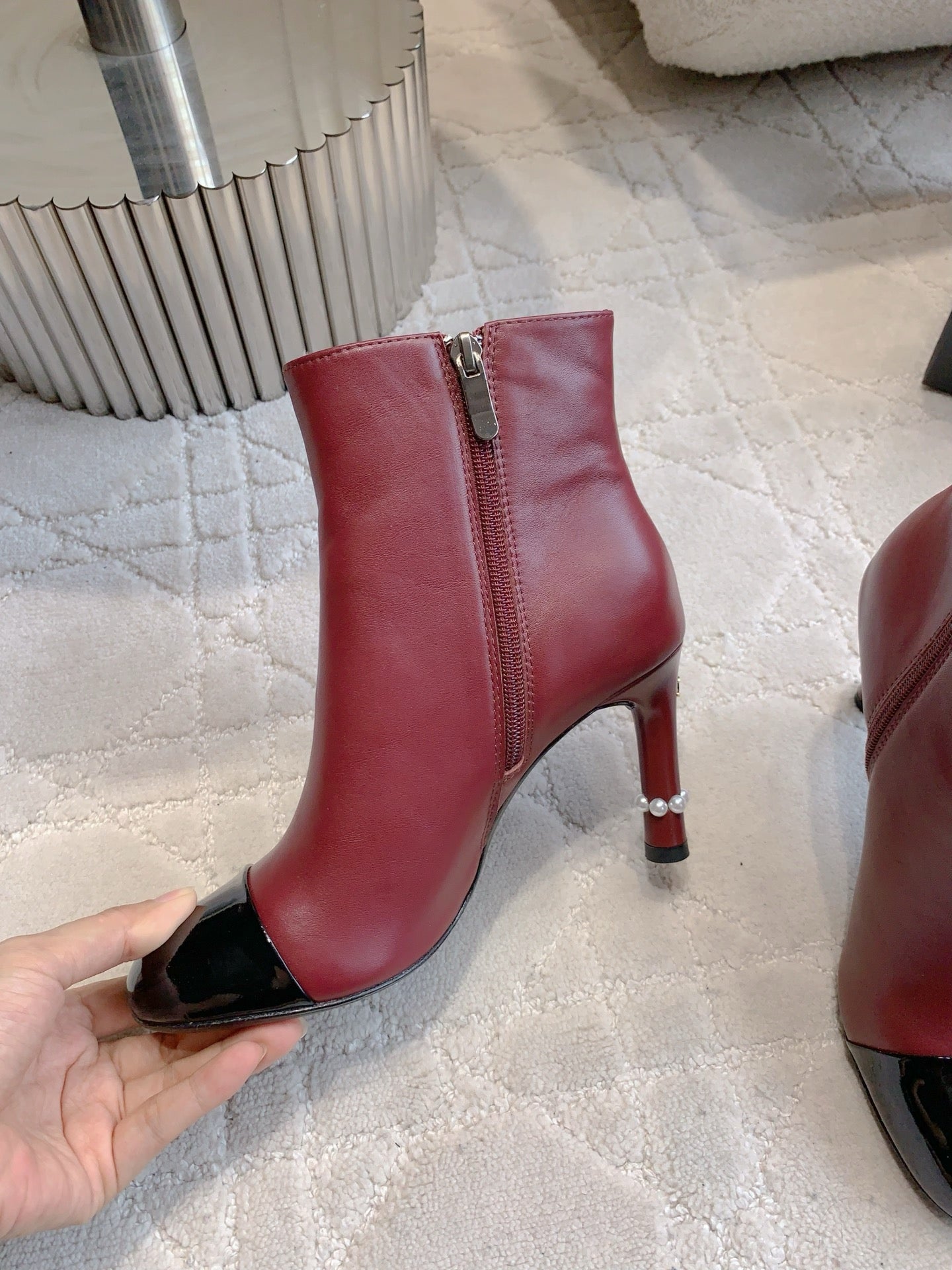 CC 25 Pearl Heel Boot Burgundy Black Calfskin 516654