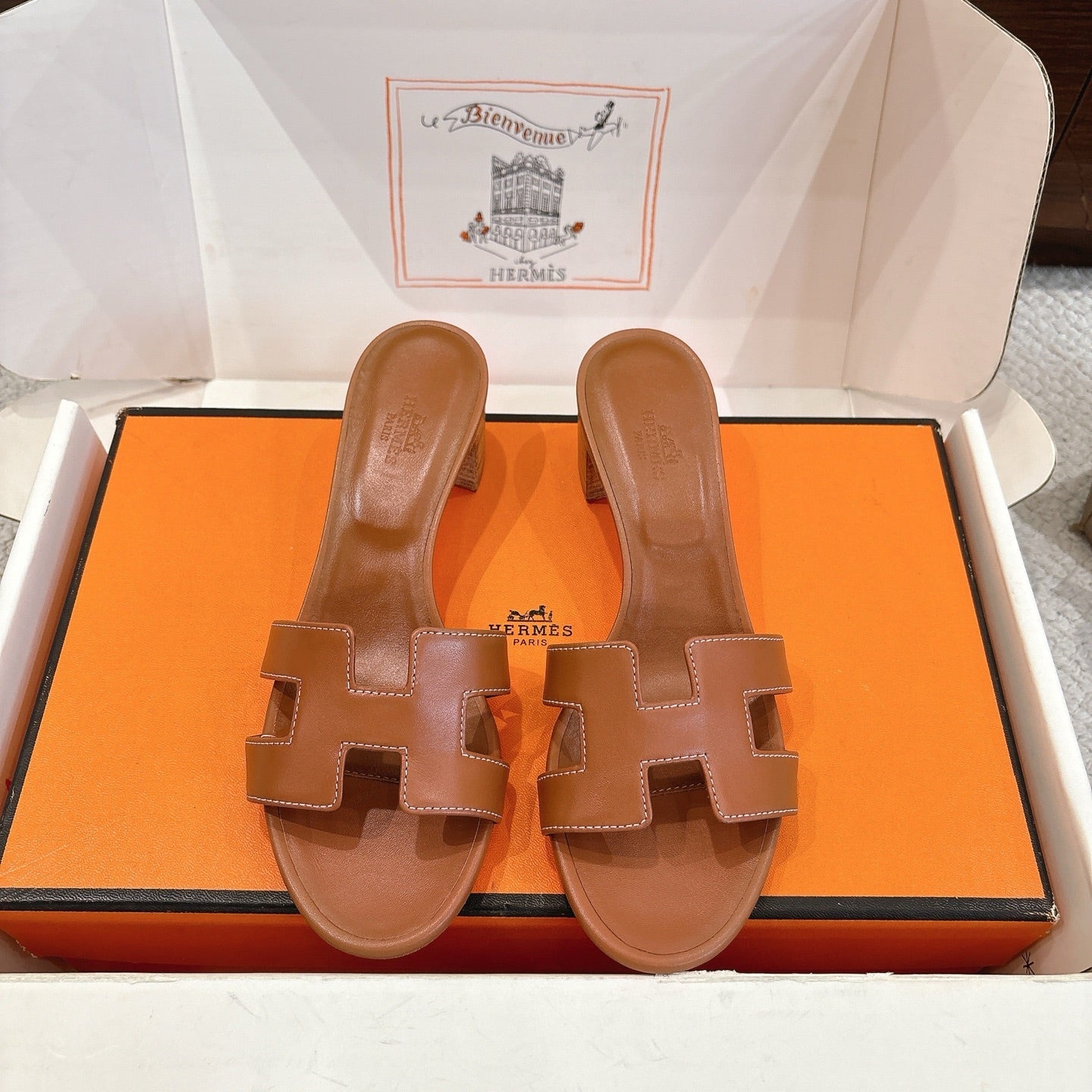 HM Oasis Sandals Brown Chisel Pattern Cowhide544093