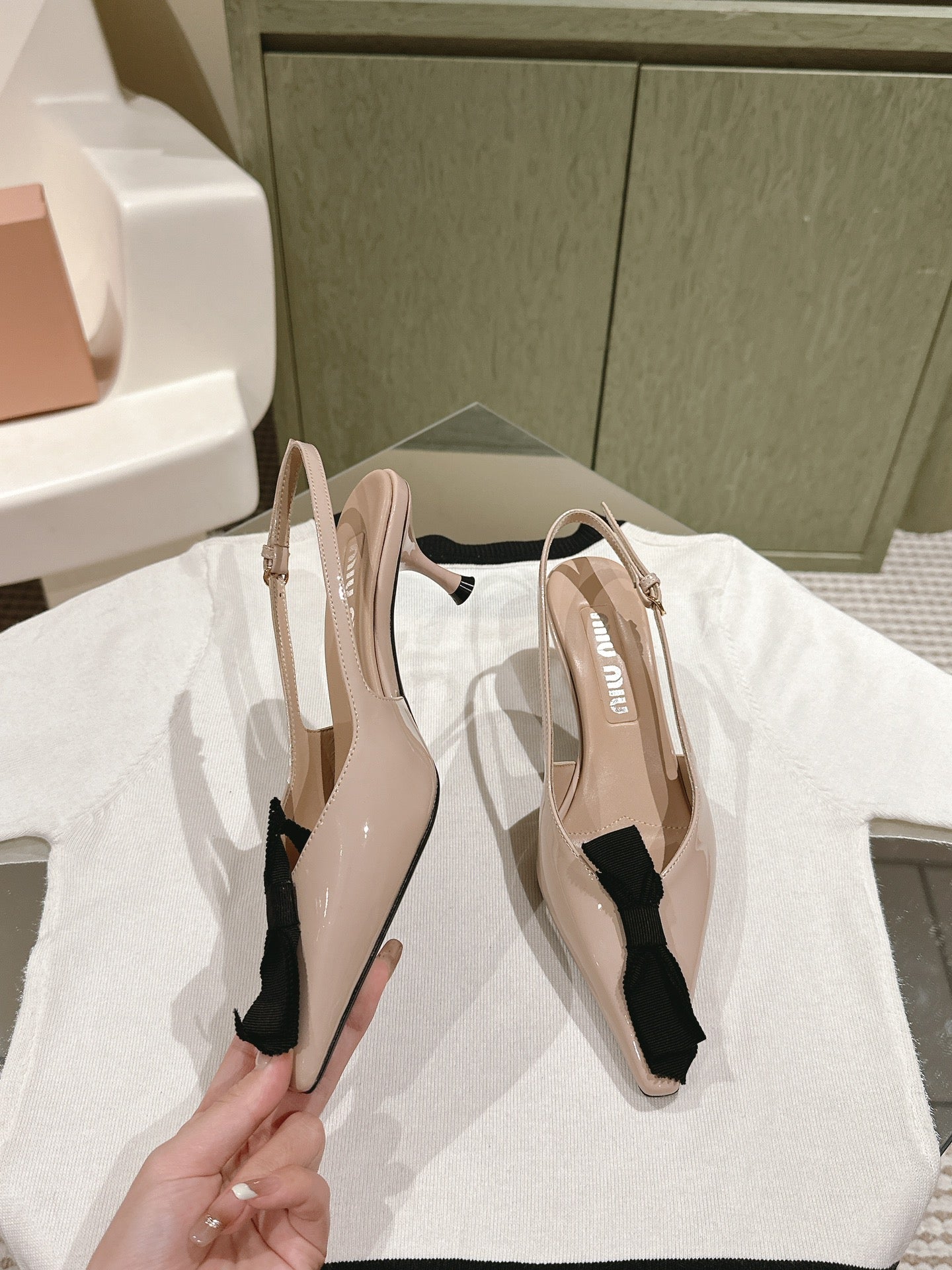 Miu x Balanc Small Bow Buckle SlingBack 45mm Beige Patent Leather 445865