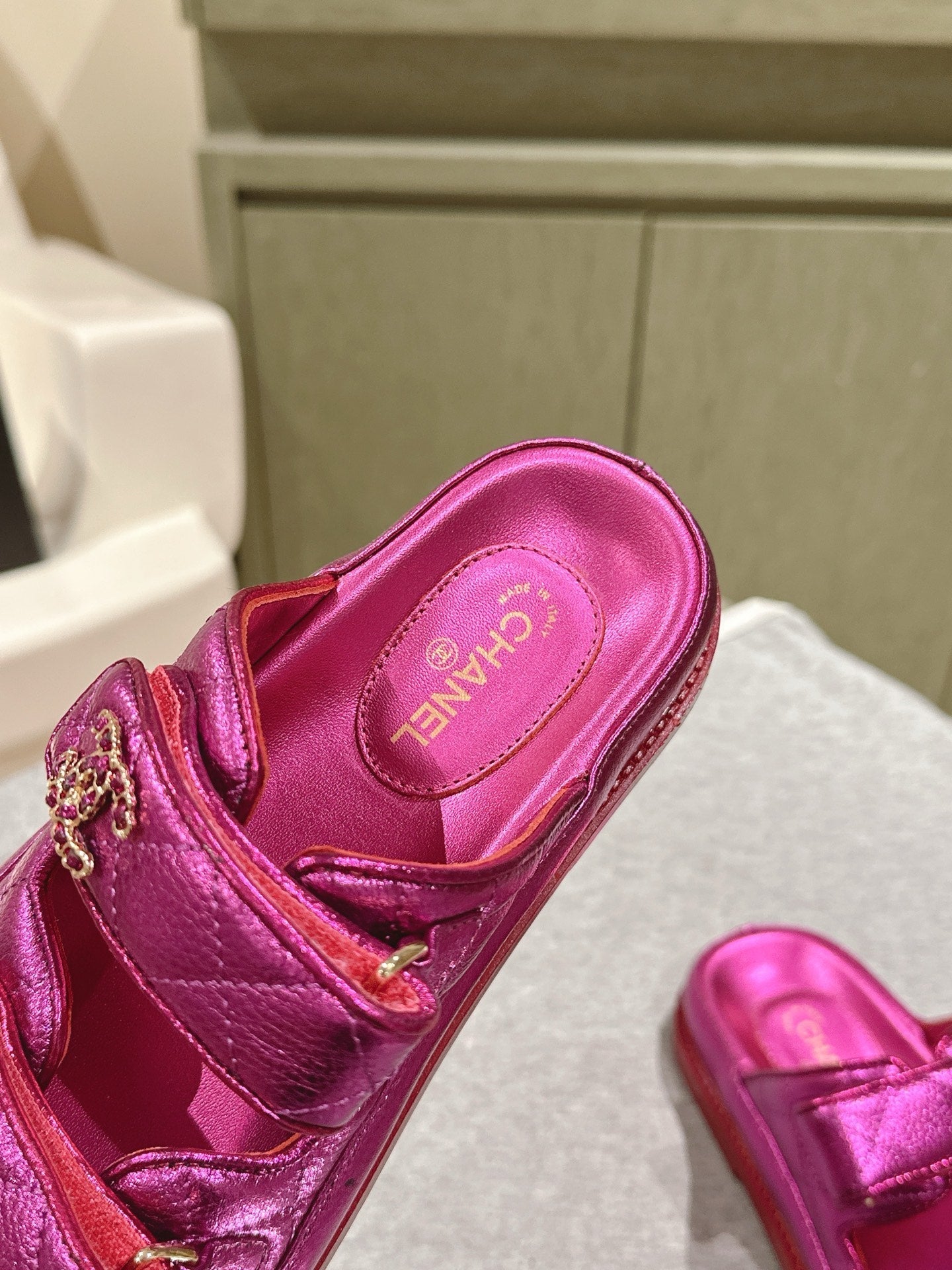 CC 25C Dad Sandals Mule Pink Metalic Grained Calfskin 462217