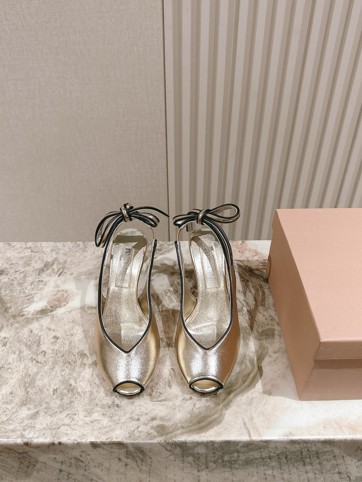 Miu Mordoré Slingback Pumps 85mm Light Gold Cowhide Sheepskin 445794