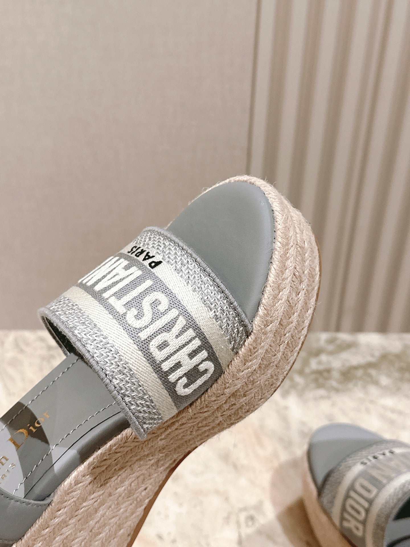 CD Dway Wedge Sandal 85mm Warm gray-brown Calfskin and Embroidered 483079