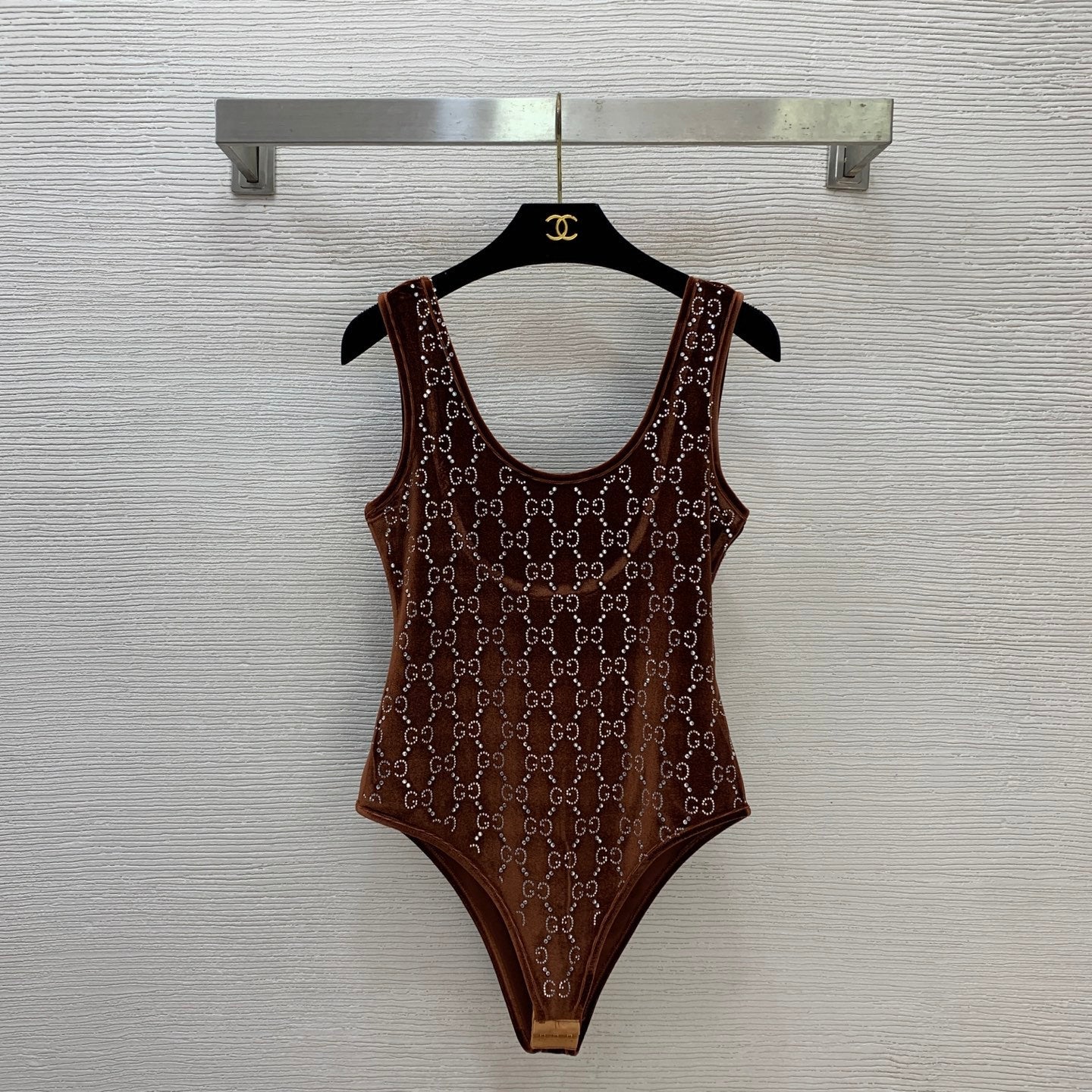 GG 26s One-Piece 410556
