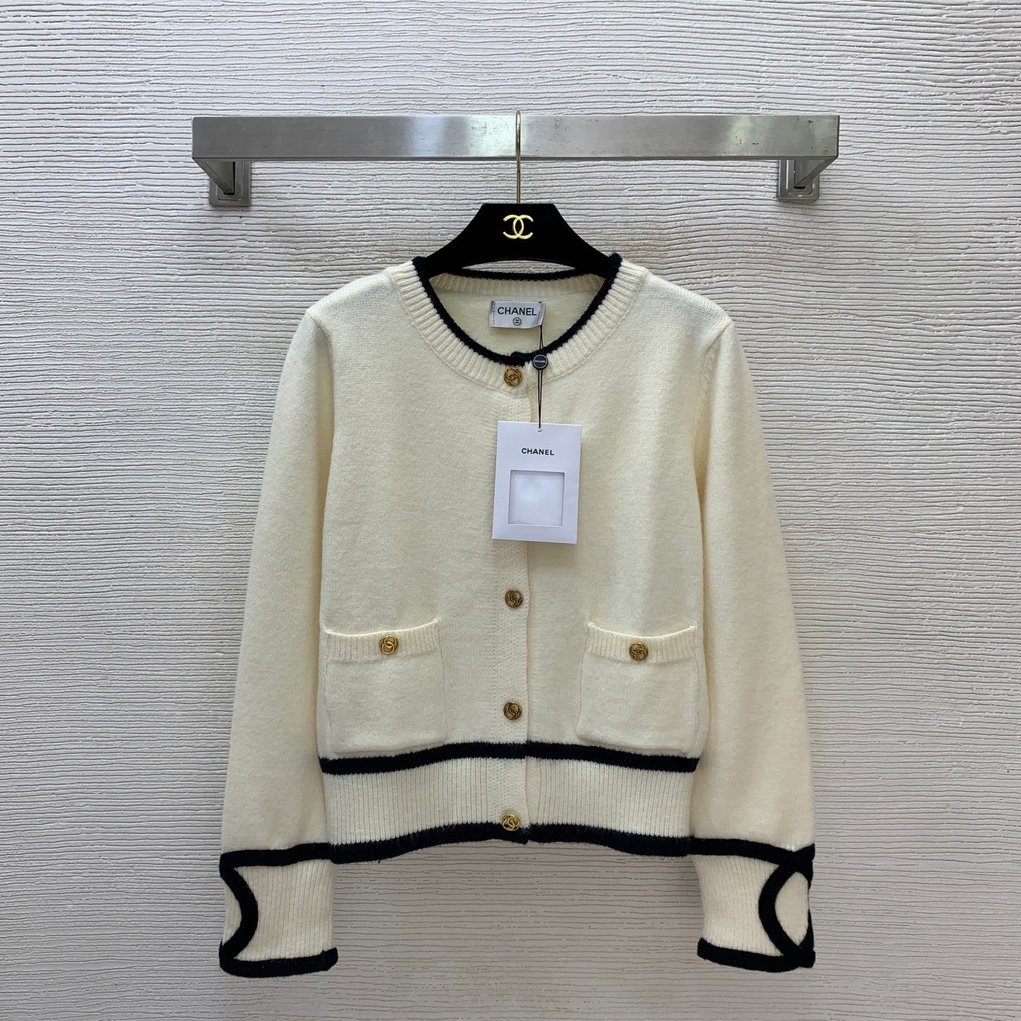 CC 26s Short Knit Cardigan Jacket White Wool 410589