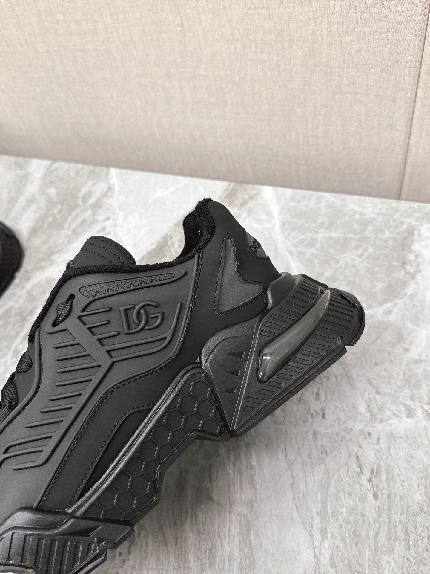 DC Daymaster Sneakers Black Cowhide & TPU 116669