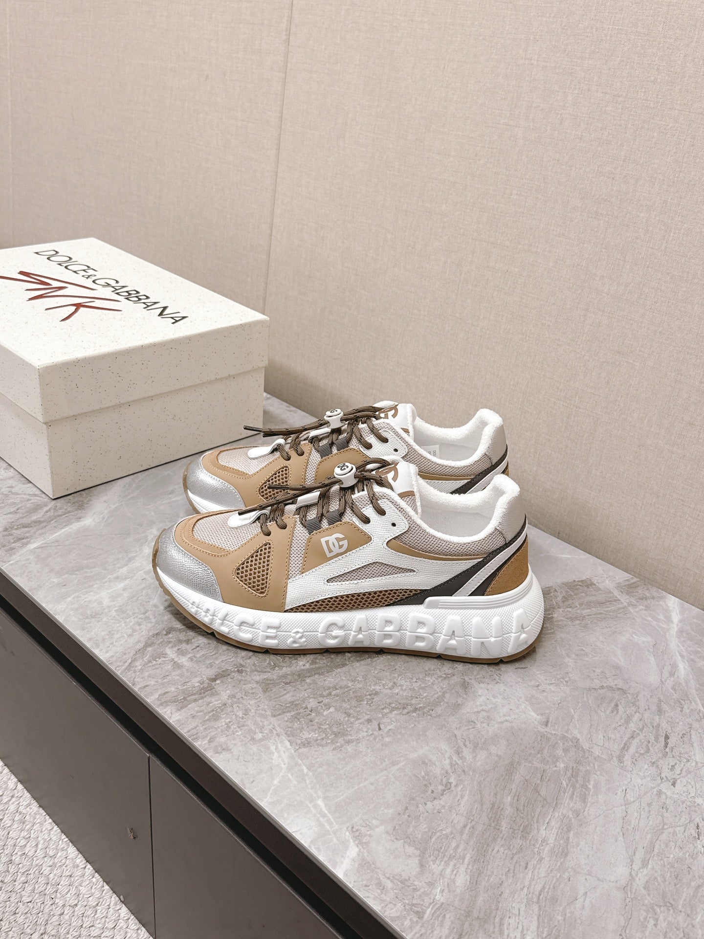 DC Chunky Sneakers Brown White Silver Cowhide & Mesh Lining 339127