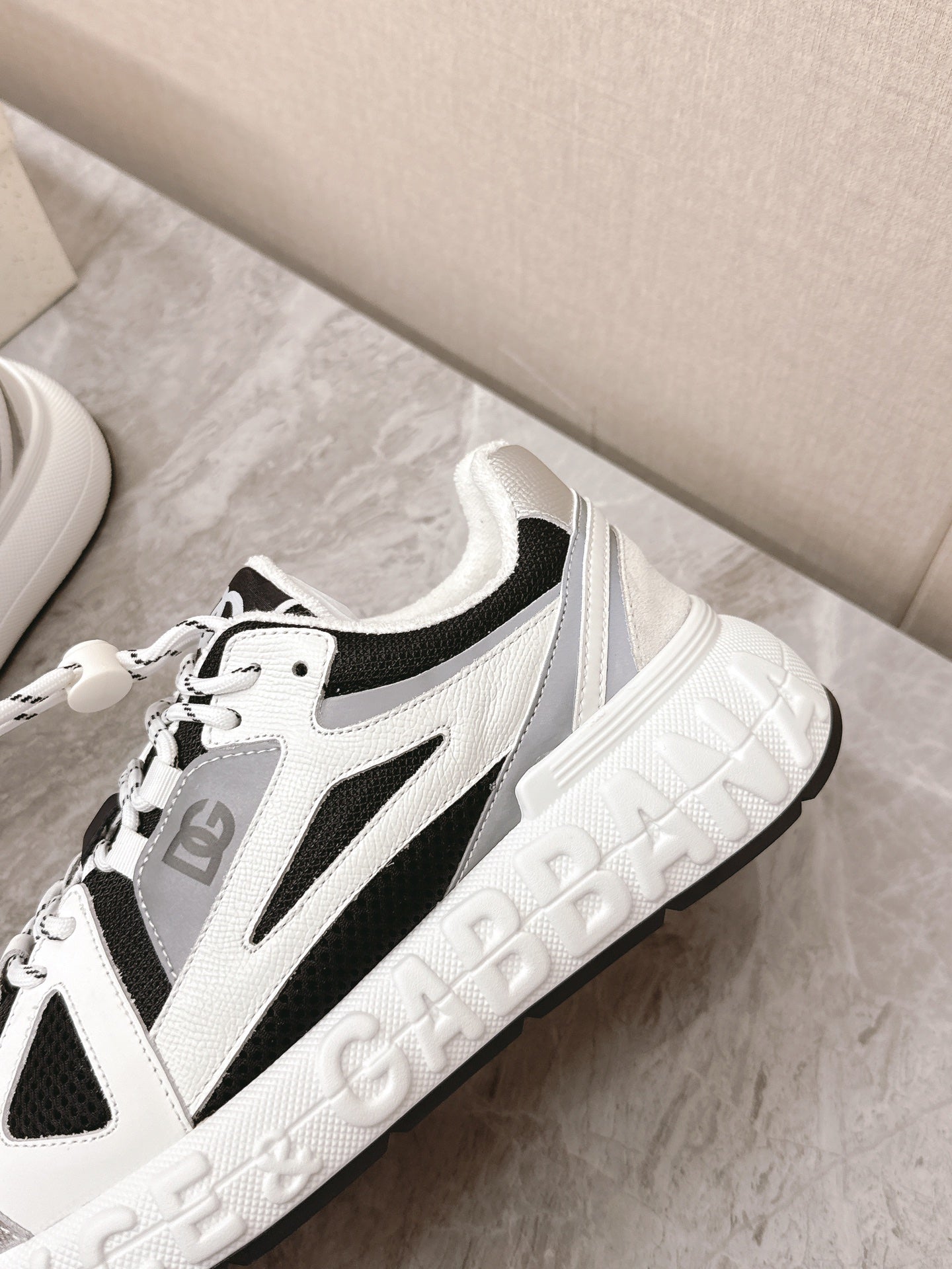 DC Chunky Sneakers Black White Silver Cowhide & Mesh Lining 339128