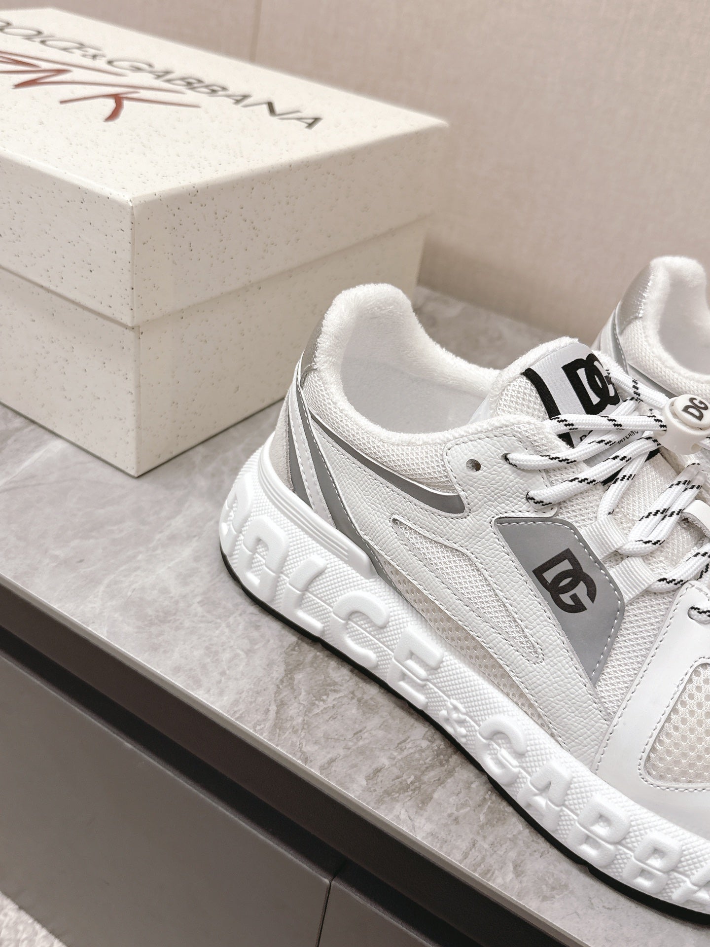 DC Chunky Sneakers White Silver Cowhide & Mesh Lining 339129