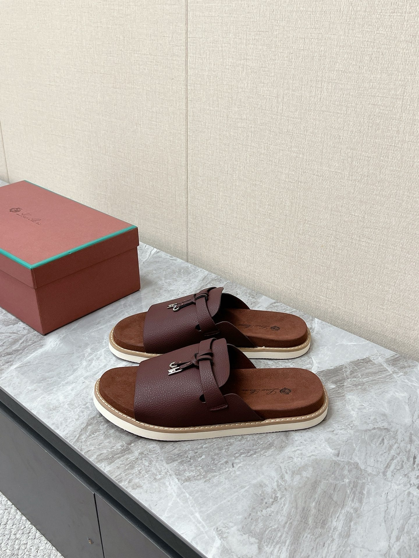 LP 26s Men’s Lock Mule Slides In Burgundy Red Calfskin Silver Hardware