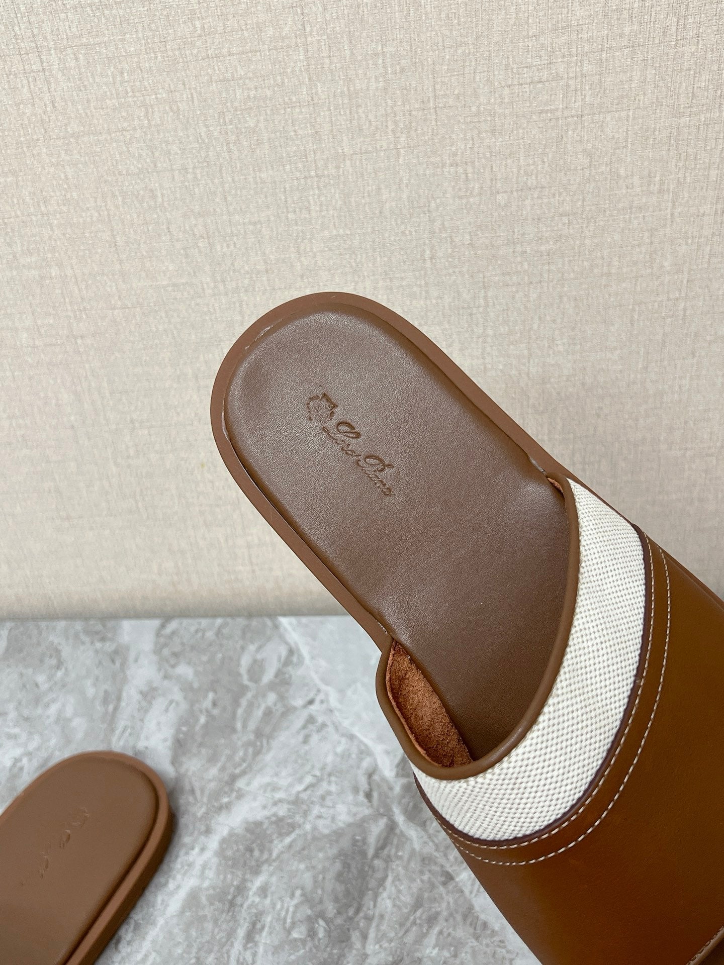 LP 26s Men’s Slides Sandal In Brown Calfskin And Ivory White Canvas