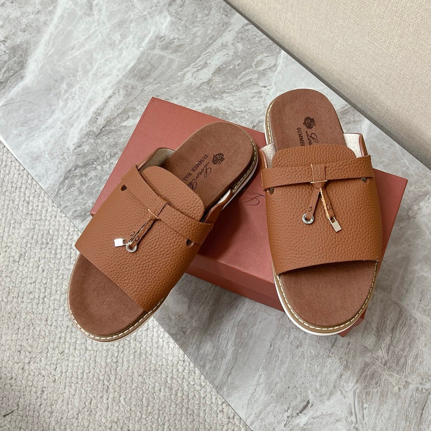 LP 26s Men’s Lock Charm Slides In Caramel Brown Calfskin Silver Hardware
