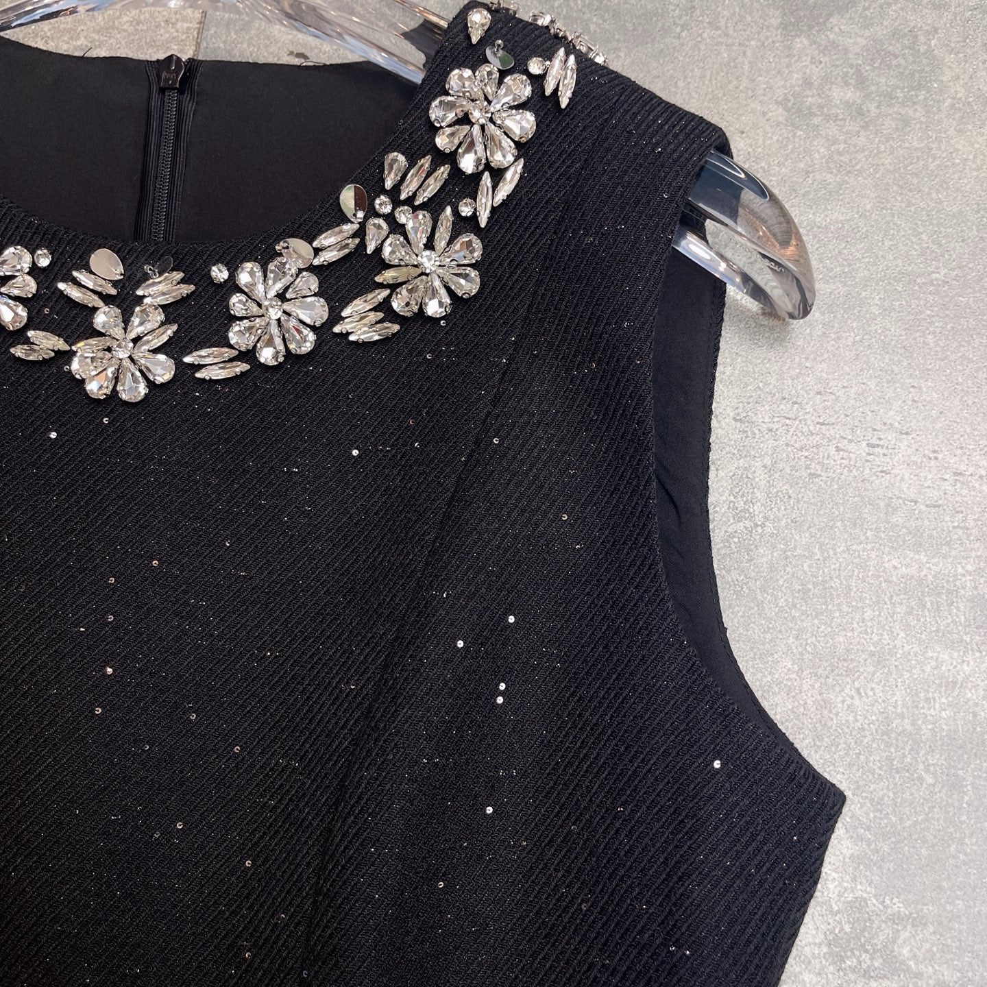 VT 26s Heiress-Style Cocktail Dress Black Silk Polyester 400521