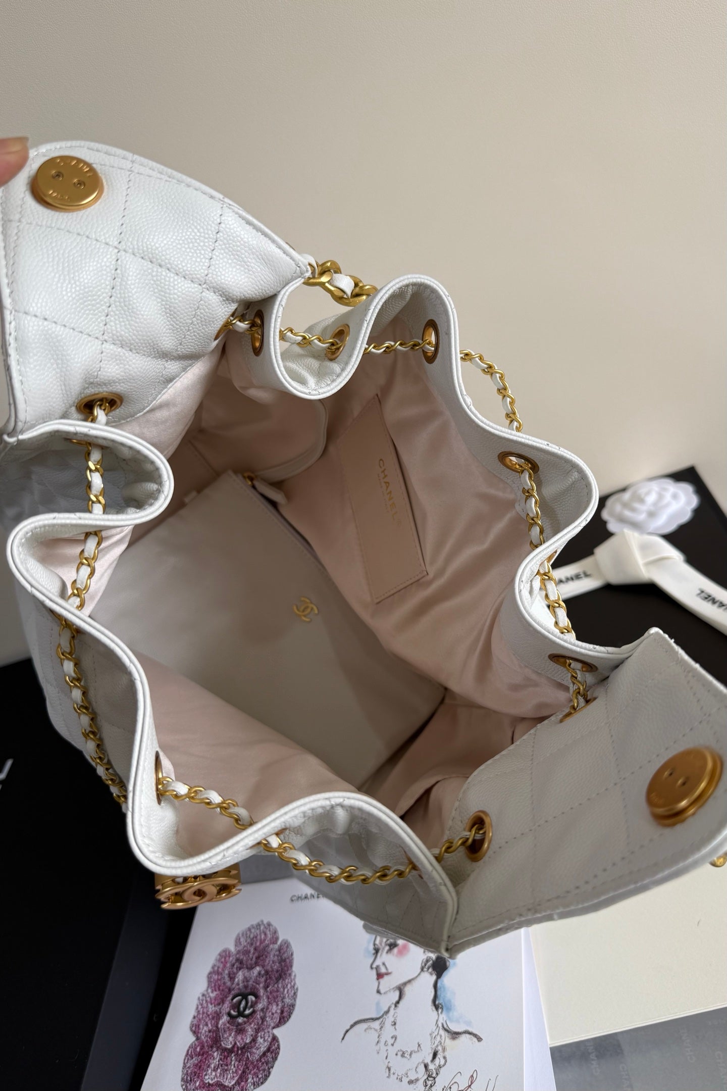 CC 25 Hobo Bag 30cm White Grained Calfskin Leather GHW 282483