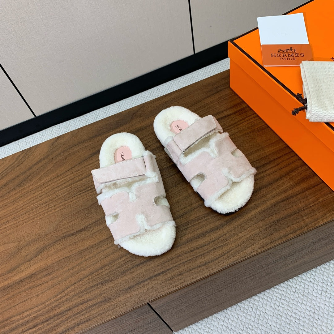 HM Chypre Sandal In Light Pink Mix White Fleece And Suede 984194