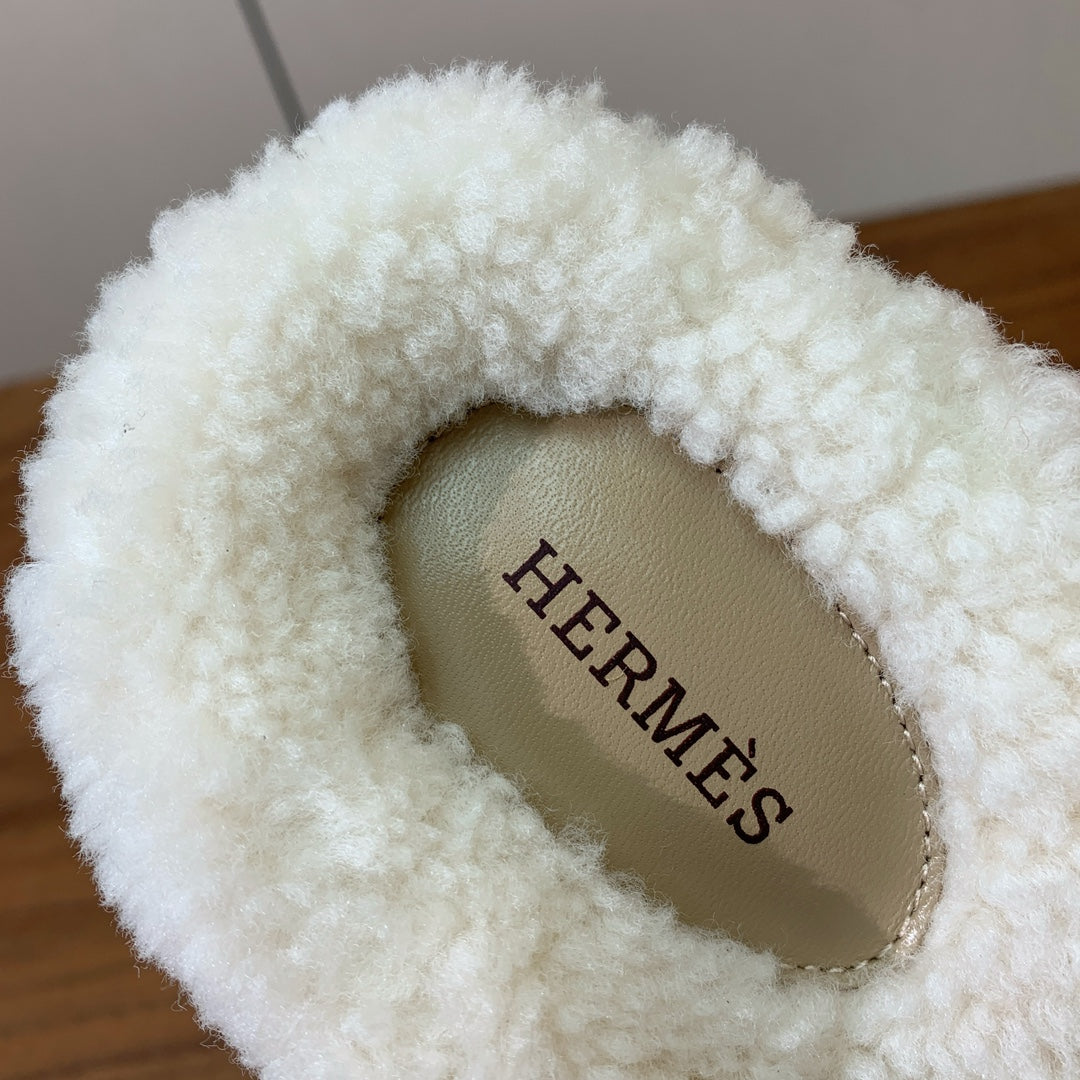 HM Chypre Sandal Light Brown Mix White Wool And Cowhide Lining 984209