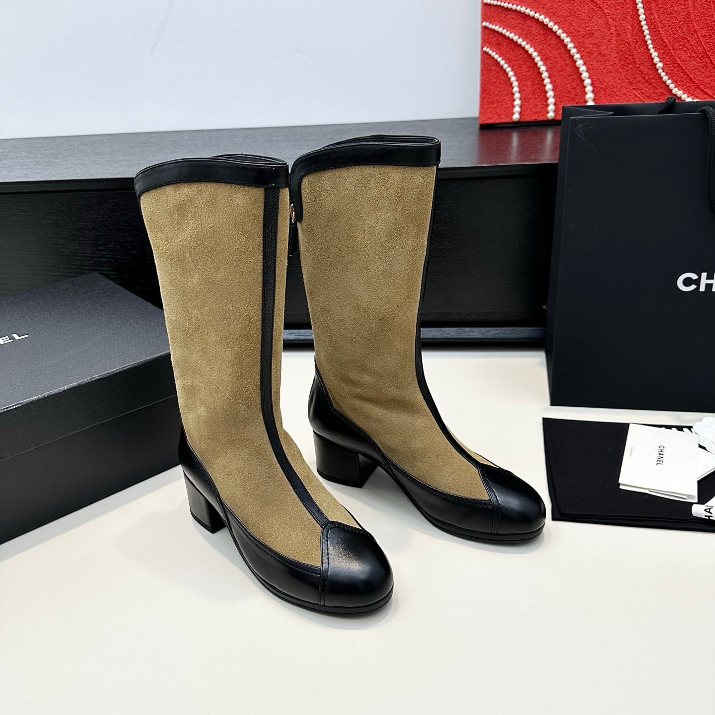 CC 25th Métiers d’art High Boots 55mm Black Beige Suede & Cowhide 413021