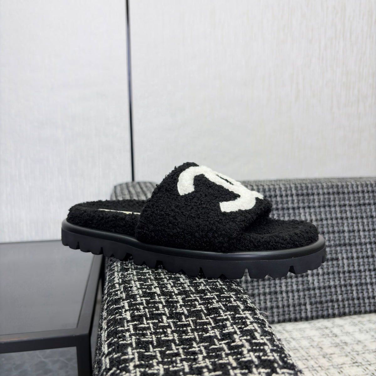 CC 26s Shearling Slide Flat Mules Black White Wool 128101